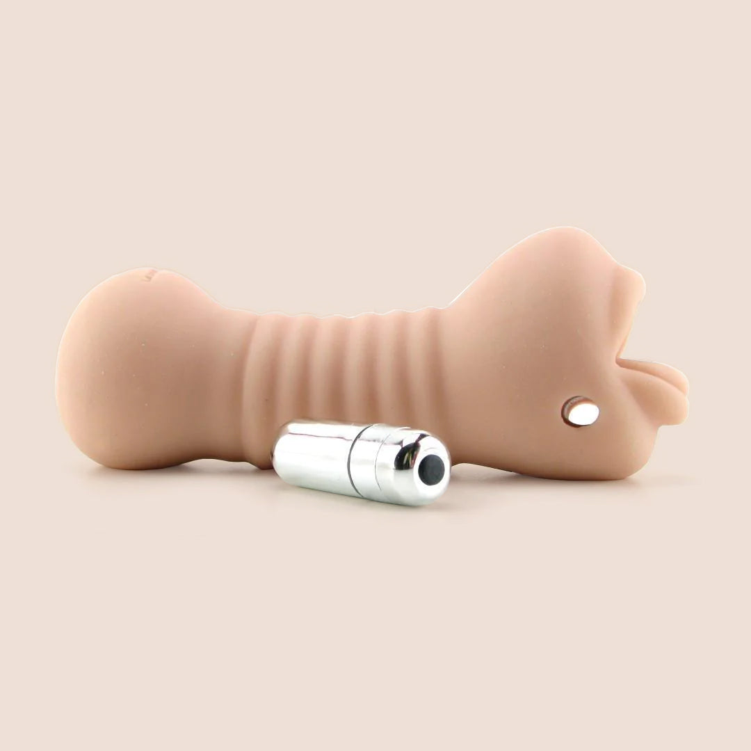 Signature Strokers Vicky Vette ULTRASKYN™ Deep Throat Sucker - Realistic Vibrating Male Masturbator for Enhanced Pleasure | Lifelike Feel & Intense Stimulation | Perfect for Solo Play & Couples Fun