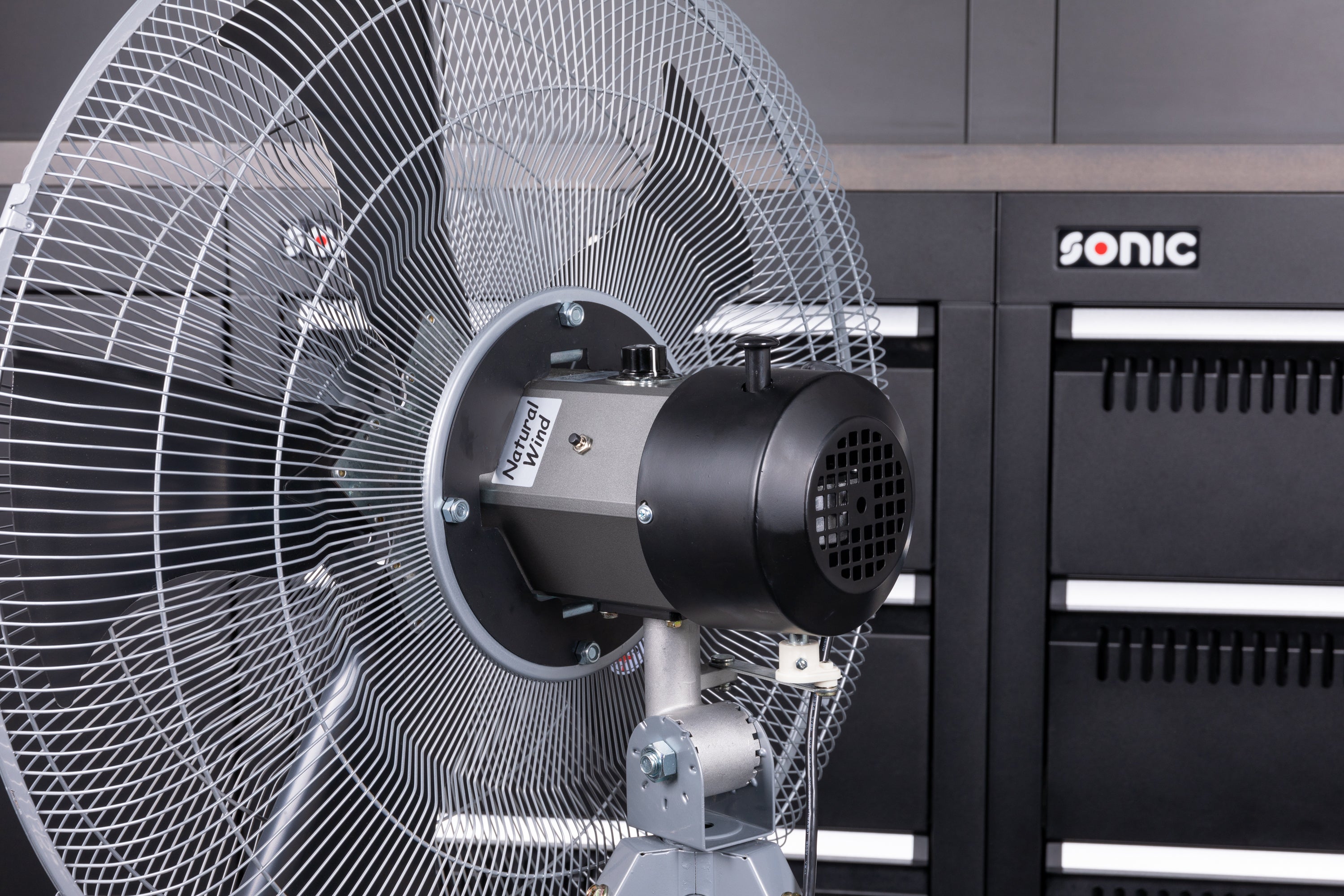 Vyper Turbo Fan - High-Speed Cooling Fan for Home, Office & Gaming - Quiet & Powerful Air Circulation for Optimal Comfort