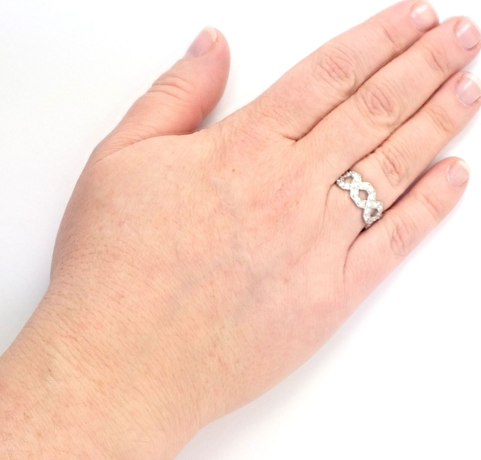 Authentic Tiffany & Co Platinum Diamond Eternal Wide Link Band Ring Size 5.25 - Luxury Wedding, Anniversary & Engagement Jewelry Gift for Women