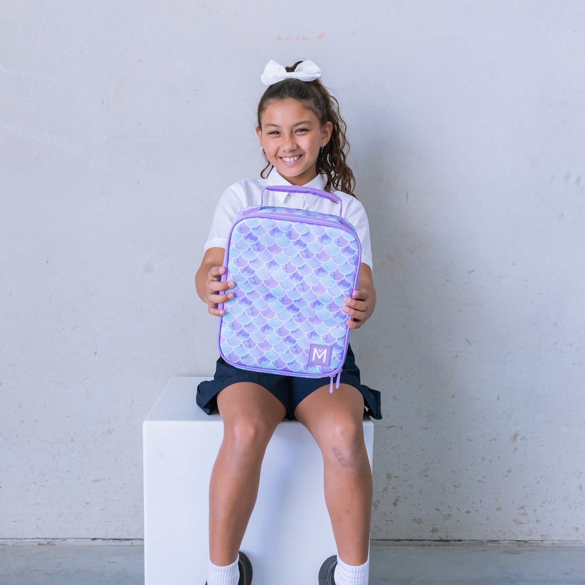 MontiiCo Large Insulated Lunch Bag for Work & School - Leakproof Cooler Tote with Adjustable Strap, Perfect for Picnics, Beach Trips & Outdoor Activities (Sea Shine Blue)