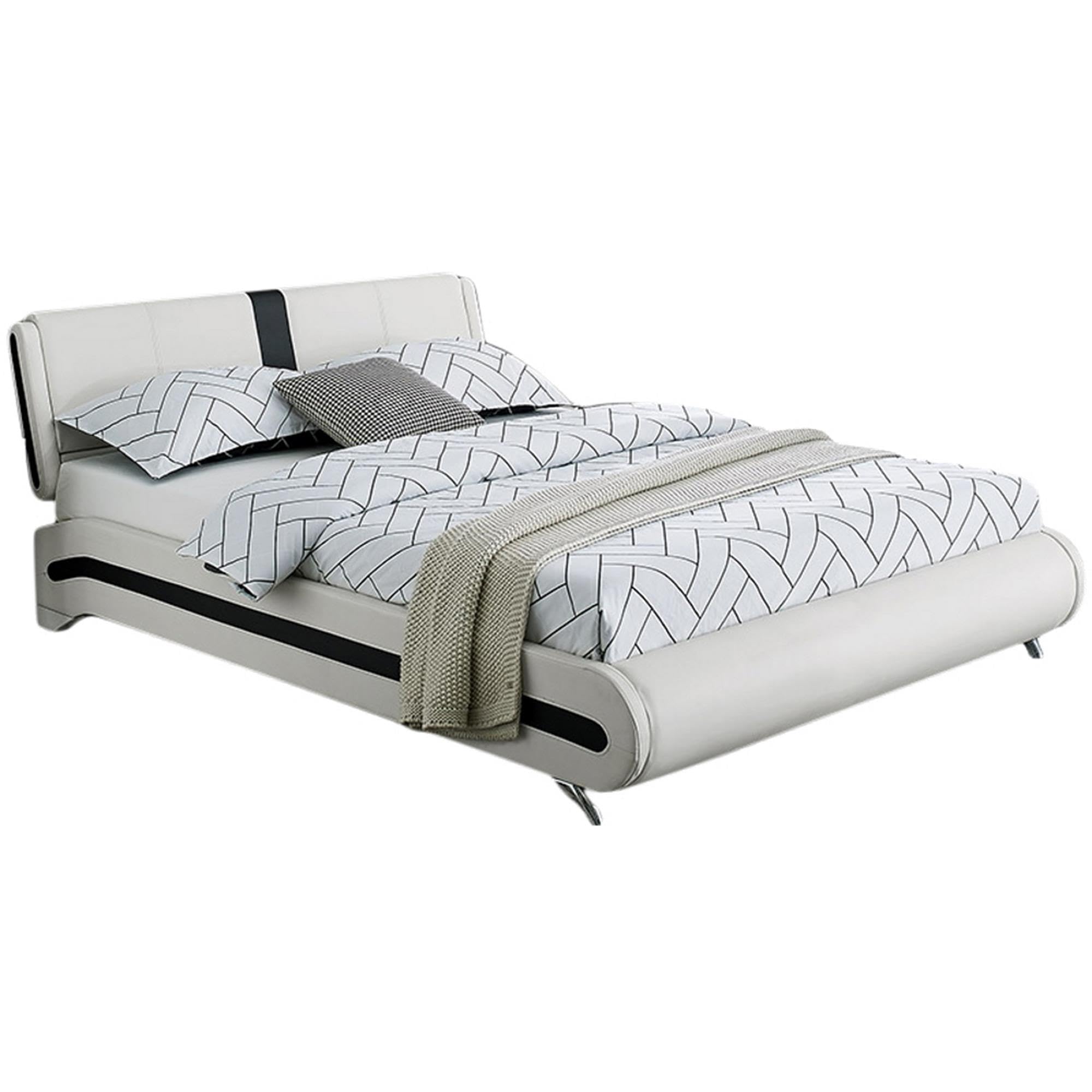 Camden Isle Carlton King Size Platform Bed with 2 Nightstands in White - Modern Bedroom Furniture Set for Master Bedroom & Guest Room