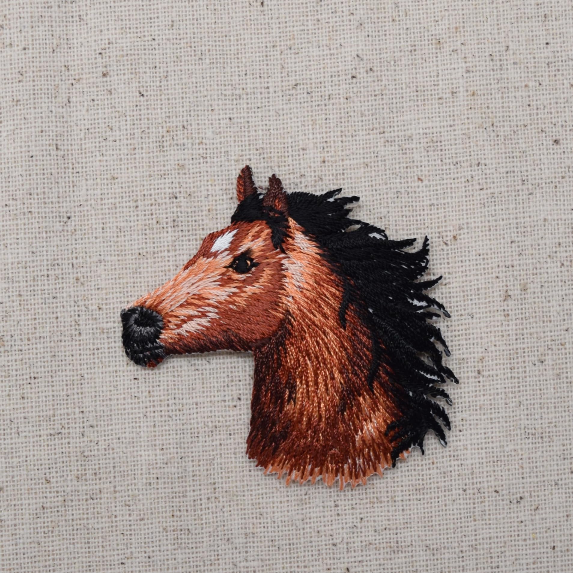 Horse Head Embroidered Iron On Patch - Left Facing Animal Design for Jackets, Bags & DIY Crafts | Durable Sew On Applique for Costumes & Denim Repair