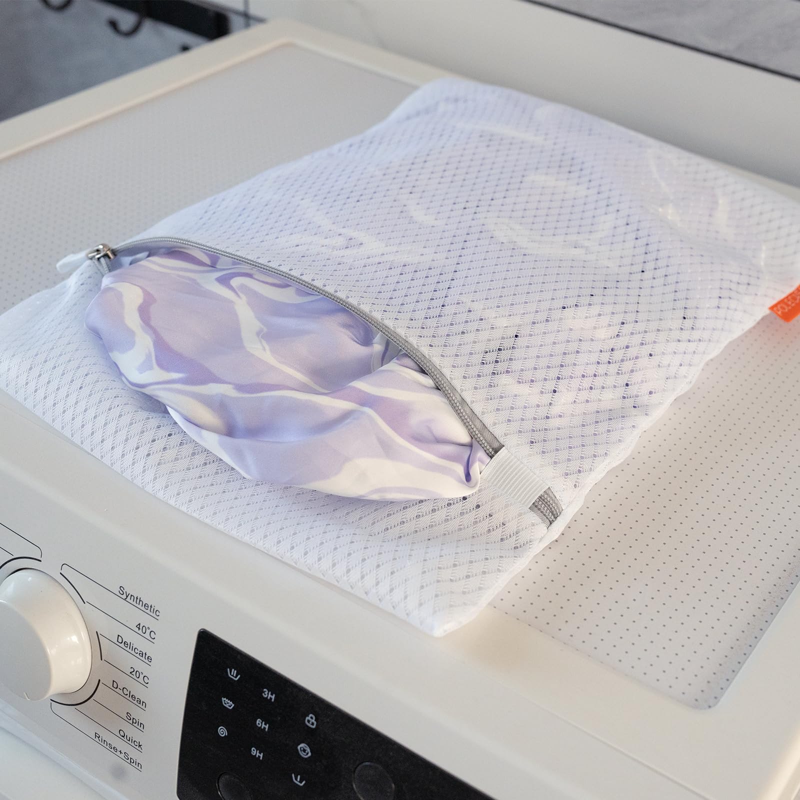Premium 125g Diamond Mesh Laundry Bags with Sturdy Zipper - 3 Pack Medium Durable Wash Bags for Delicates (12x16 Inches) - Protect Bras, Lingerie & Swimwear in Washing Machine - Ideal for Travel, Gym & College Dorm Use