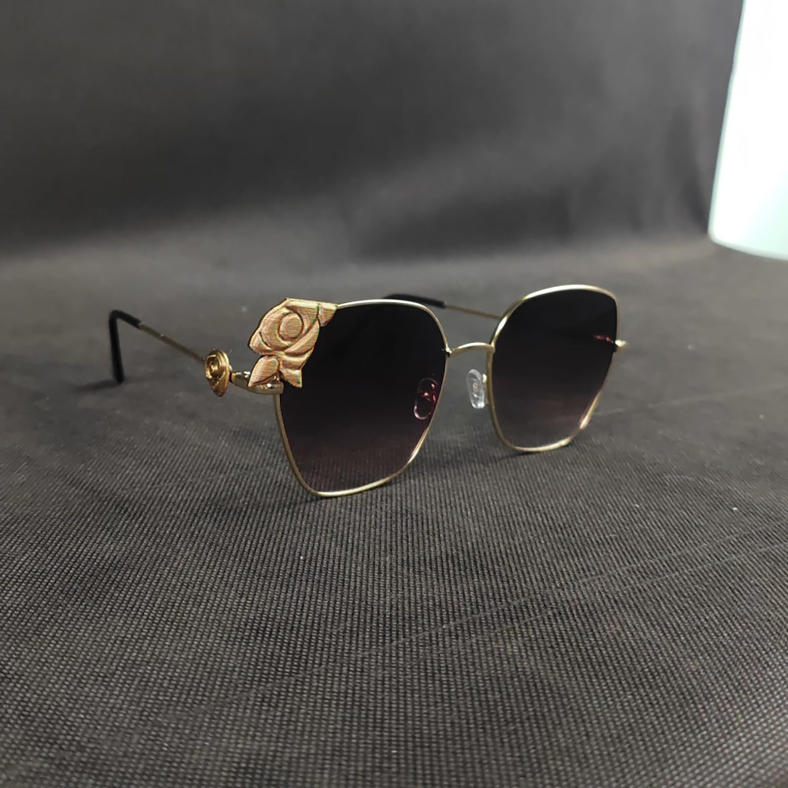 Anime Cosplay Sunglasses - Navia Glasses for Cosplay, Halloween, and Themed Parties - Stylish Prop Accessories for Anime Fans and Costume Enthusiasts