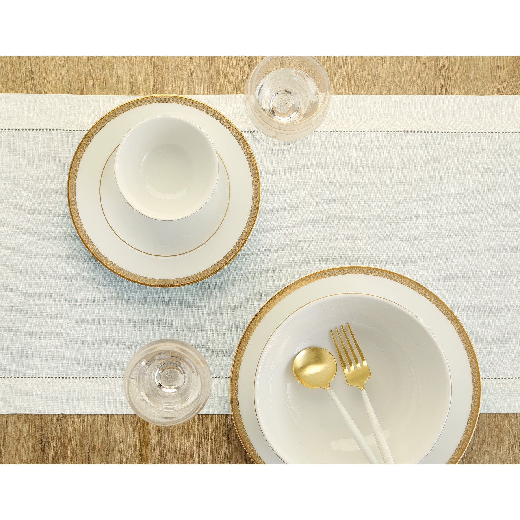 Elegant Classic Hemstitch Table Runner - White Linen Dining Table Decor for Weddings, Holidays & Home Decor