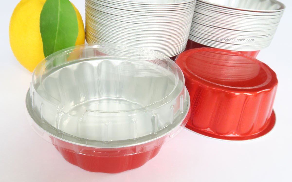 KitchenDance 8 oz Disposable Aluminum Cake Pans with Lids - 500 Pack Red Individual Baking Cups for Cupcakes, Desserts & Party Treats | Perfect for Home Baking, Catering & Birthday Parties