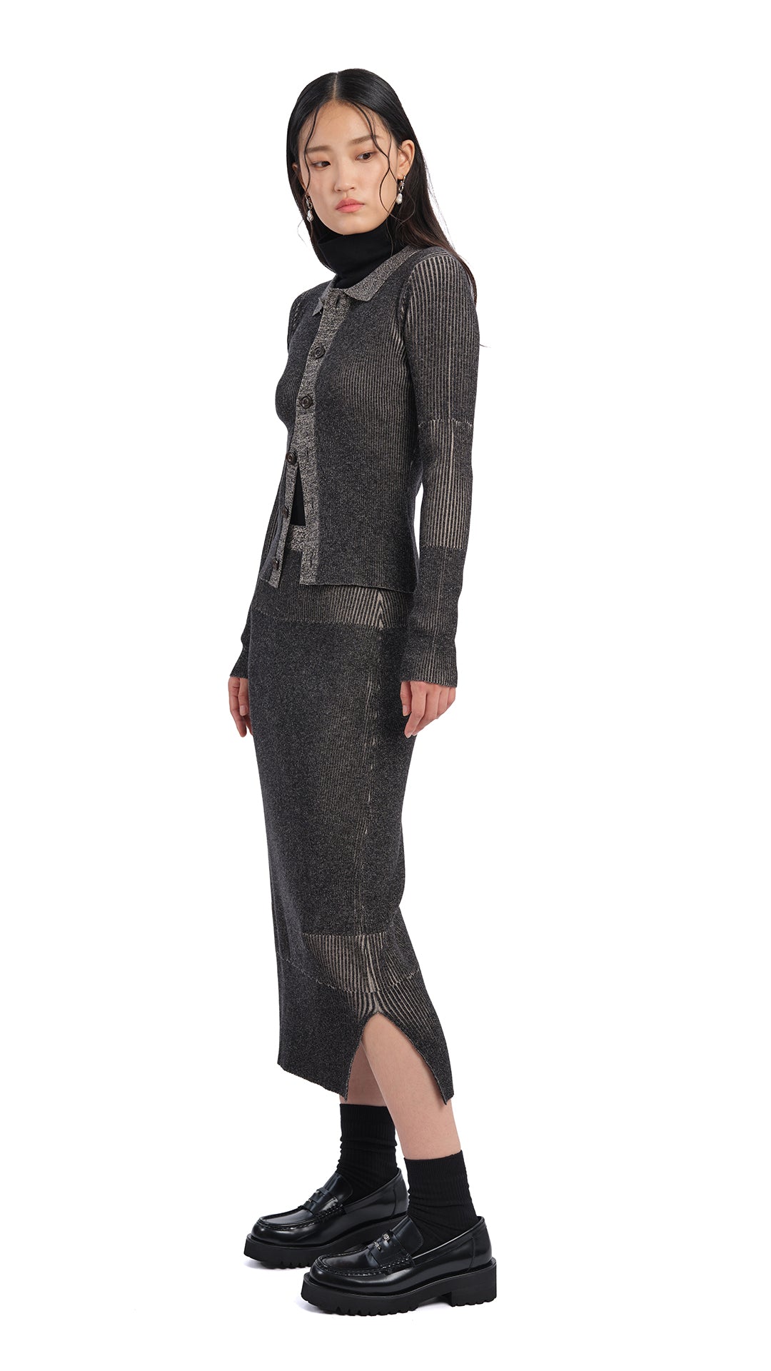 Stylish Cold Shoulder V-Neck Sweater for Women | Trendy Knit Pullover | Perfect for Casual Outings & Date Nights