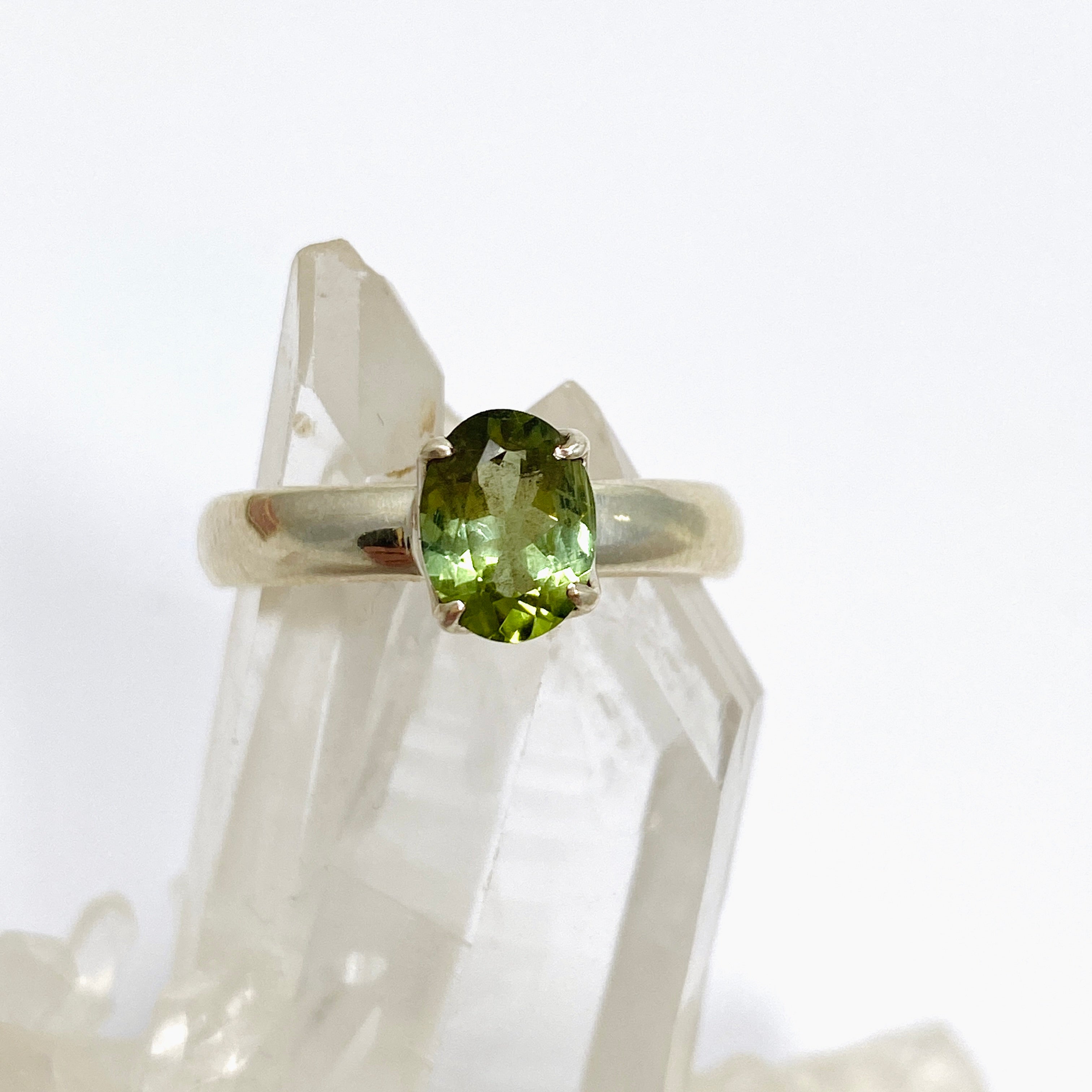 Green Tourmaline Oval Faceted Ring Size 9 - PRGJ725 - Elegant Jewelry for Women, Perfect for Weddings, Parties & Special Occasions