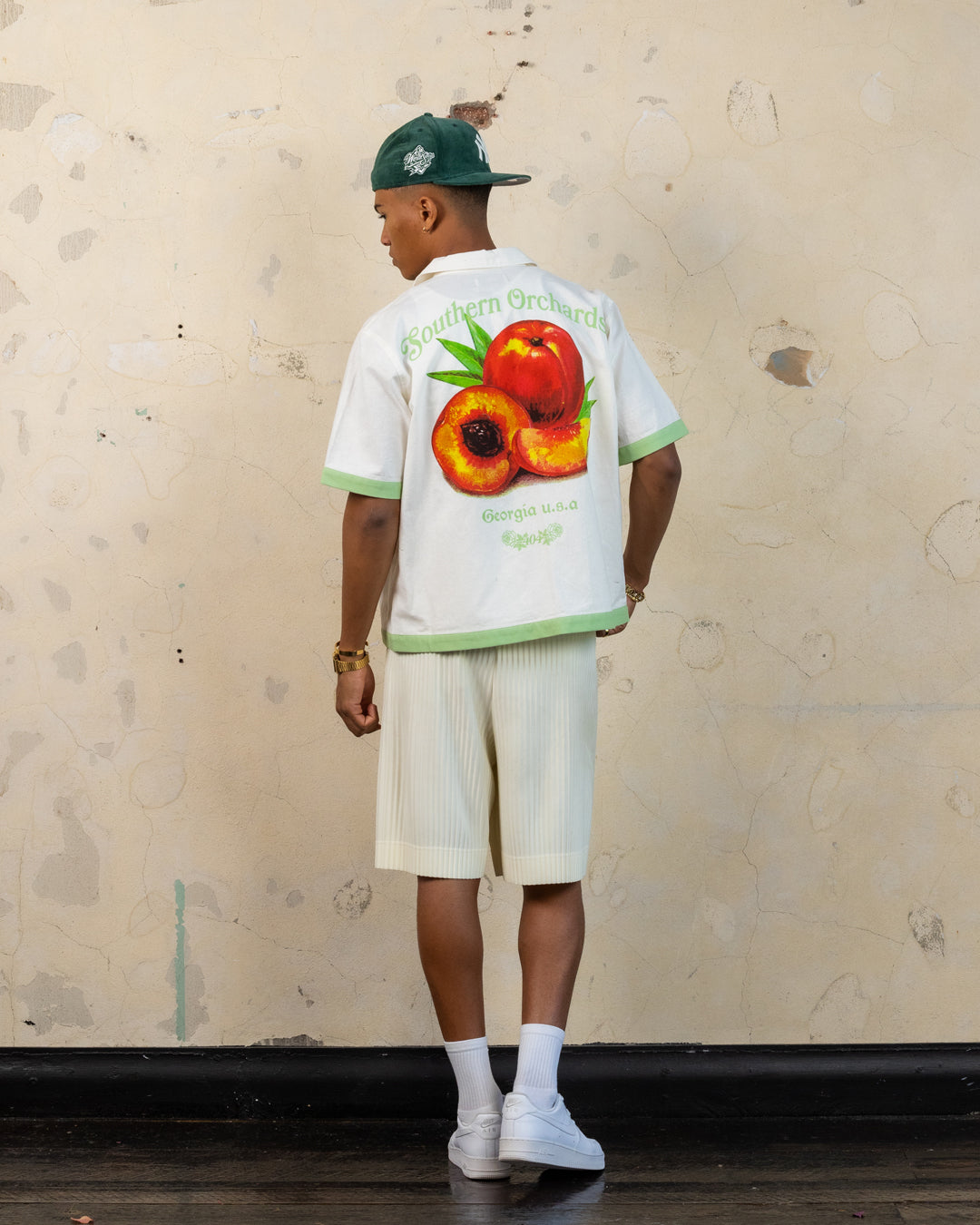 404 Southern Orchards Button Up T-Shirt for Men - Casual Short Sleeve Shirt in Ecru - Perfect for Summer Outings, Beach Vacations and Weekend Wear
