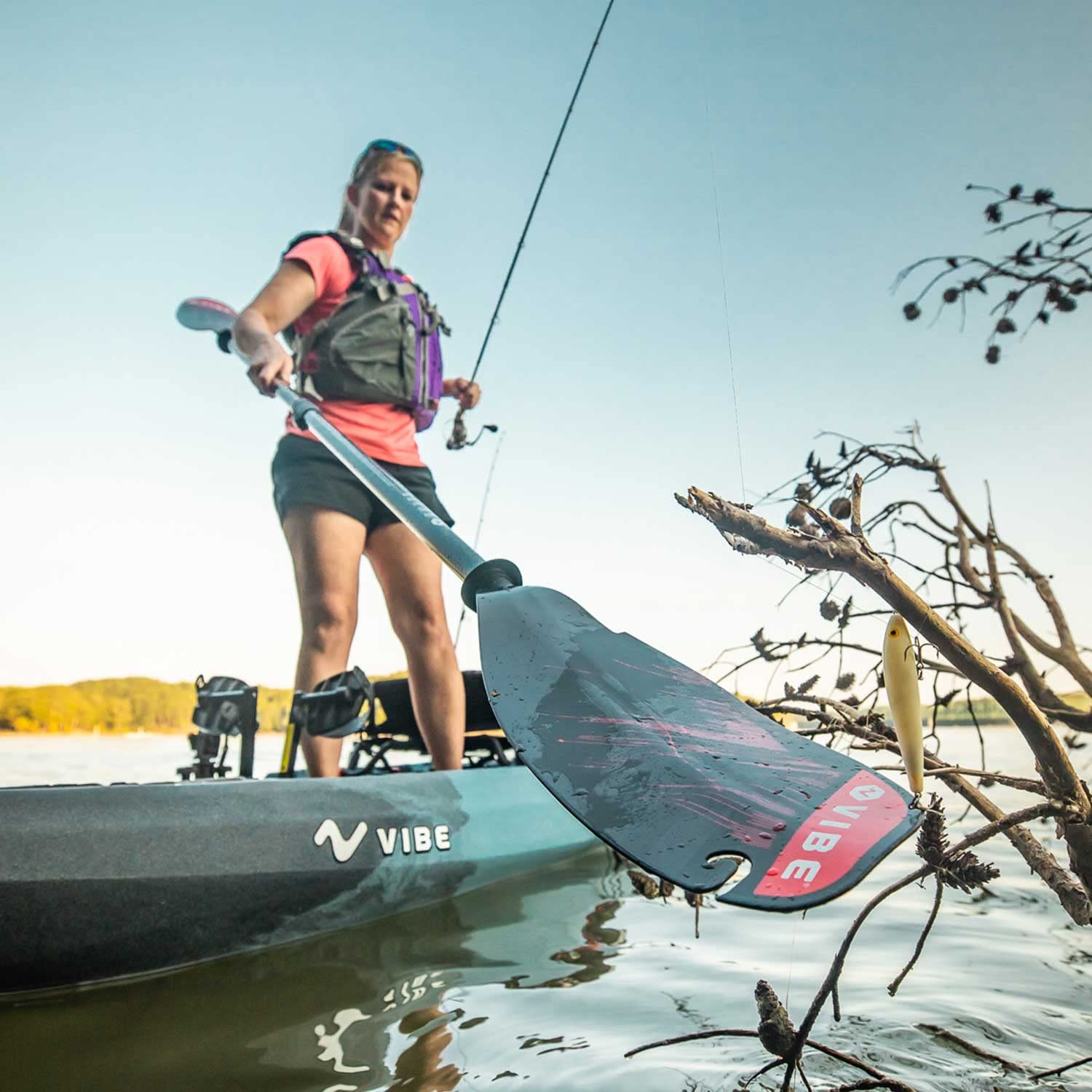Vibe Ember Kayak Angler Fishing Paddle - Lightweight Carbon Fiber Shaft & Fiberglass Blades - Adjustable 240-260cm - Built-in Retrieval Hook & Dock Pull - Perfect for Kayak Fishing, Camping & Water Sports