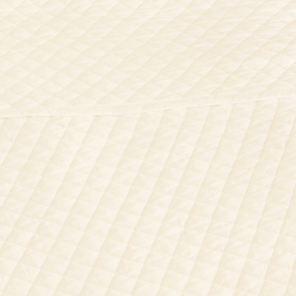 Luxury Diamond Quilted 3-Piece Microfiber Blanket Set - Soft & Cozy Ivory Bedding for All Seasons | Perfect for Bedroom, Sofa, and Gift Giving