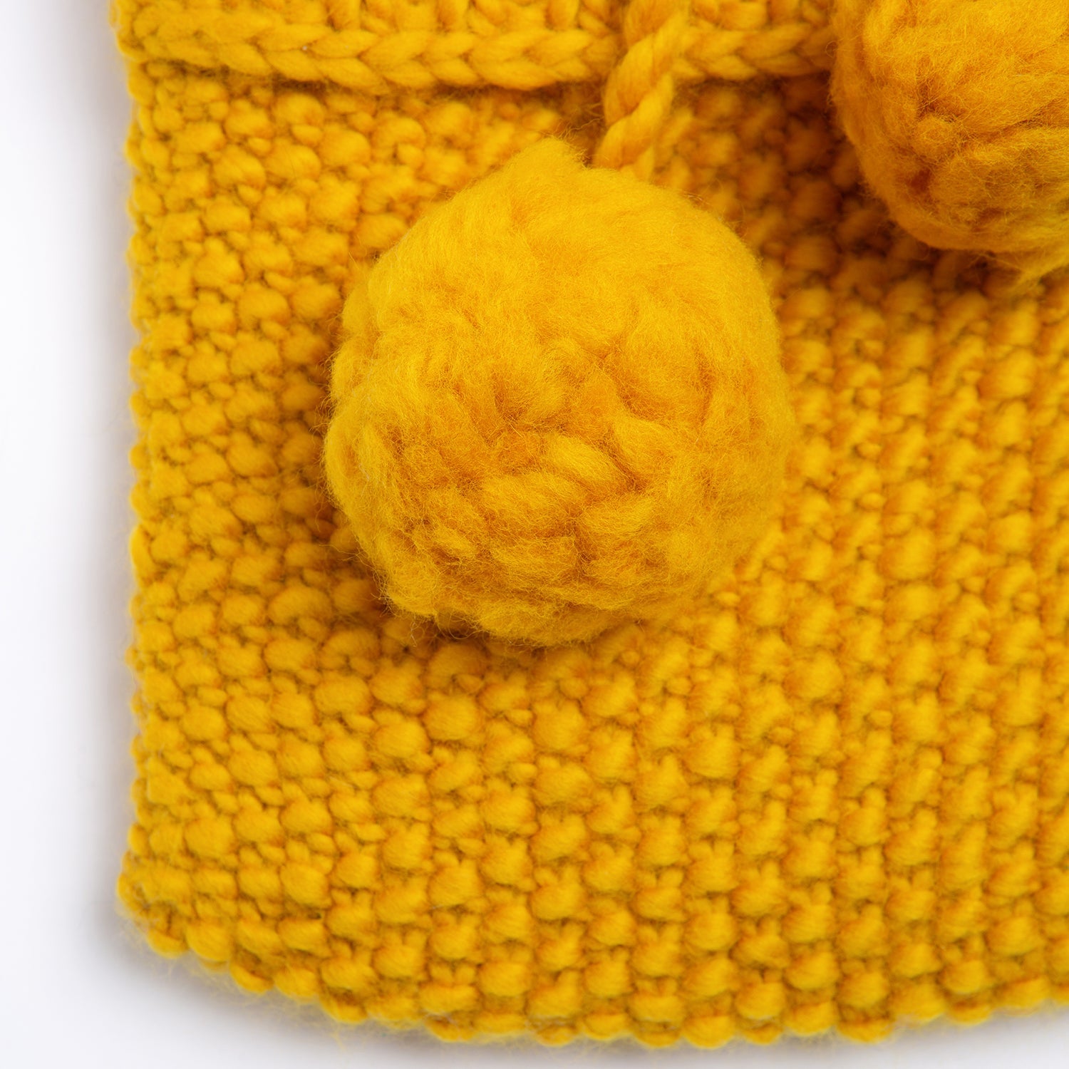 Cozy Knitted Hot Water Bottle Cover Kit - DIY Winter Warmth for Home, Office & Travel - Perfect for Cold Weather & Pain Relief