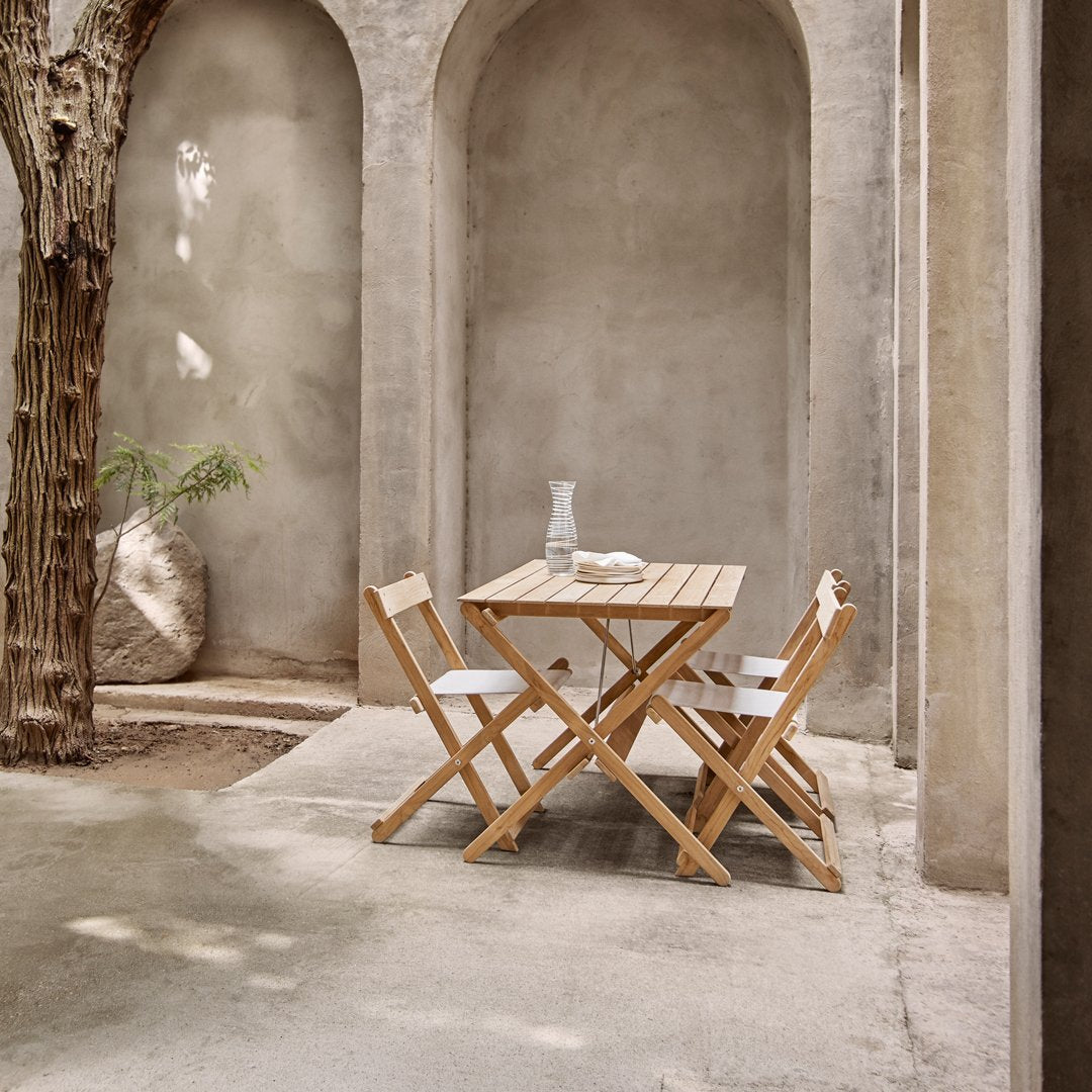 BM4570 Outdoor Dining Chair - Foldable, Weather-Resistant, Lightweight for Patio, Garden, Poolside & Camping