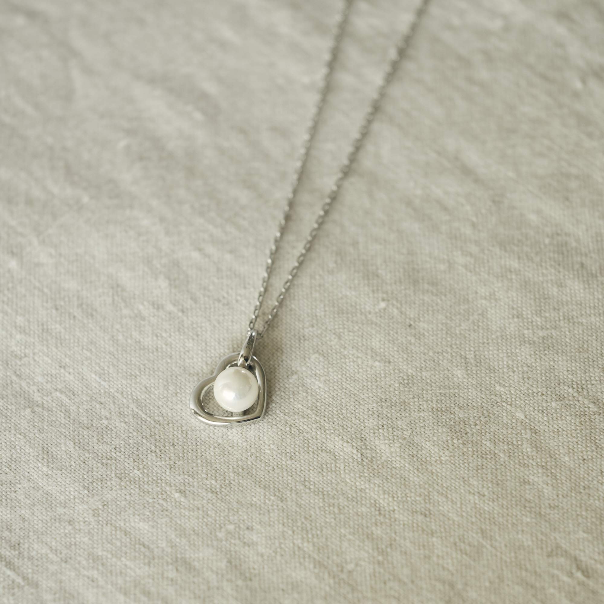 Air Force Wife Necklace - Military Spouse Jewelry Gift for Deployment, Homecoming & Special Occasions - Inspirational Pendant for Air Force Wives & Girlfriends