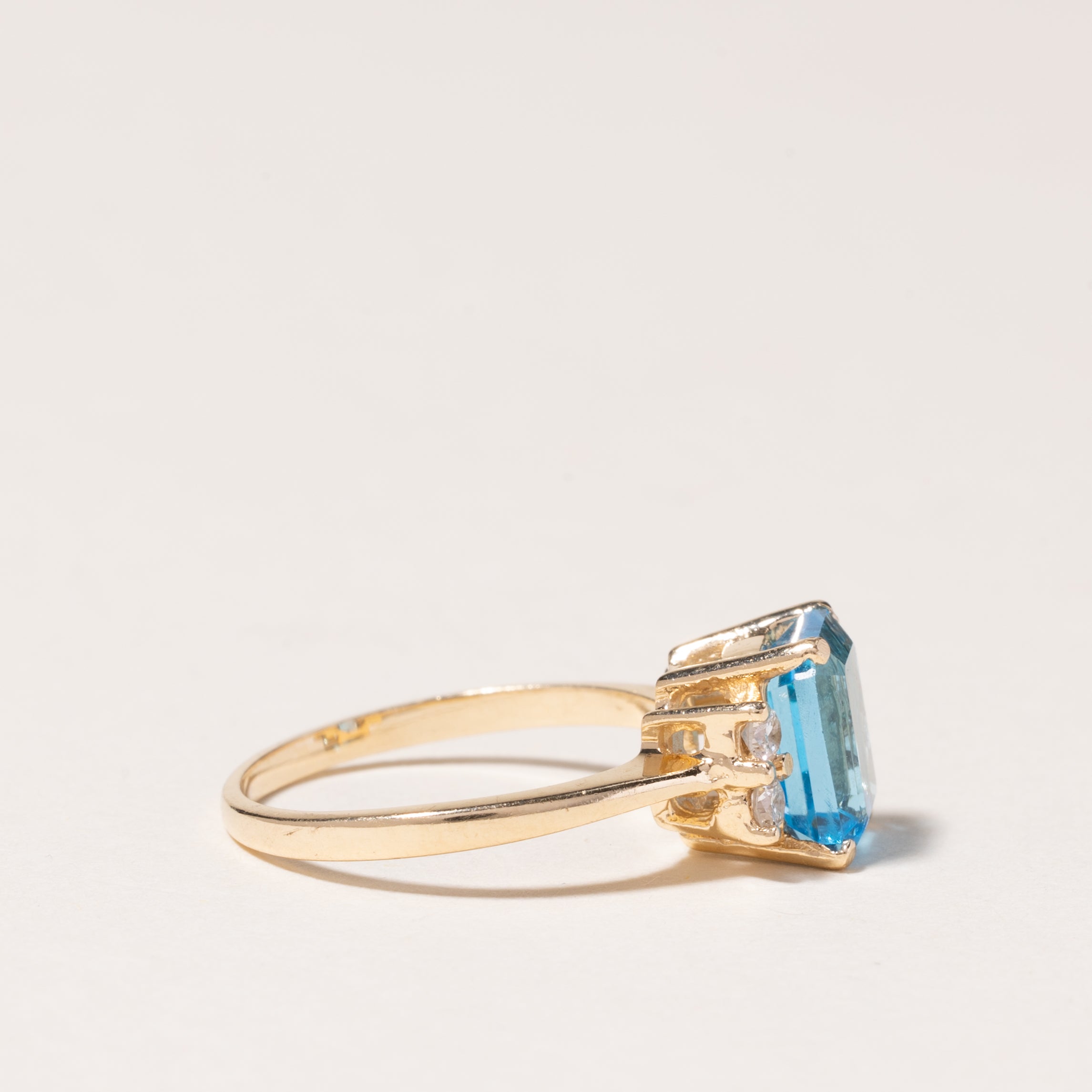 14K Yellow Gold Topaz Cocktail Ring - 2.04ct Genuine Blue Topaz & 0.14ctw Diamond Accents - Size 4.5 - Elegant Statement Jewelry for Parties, Weddings & Special Occasions