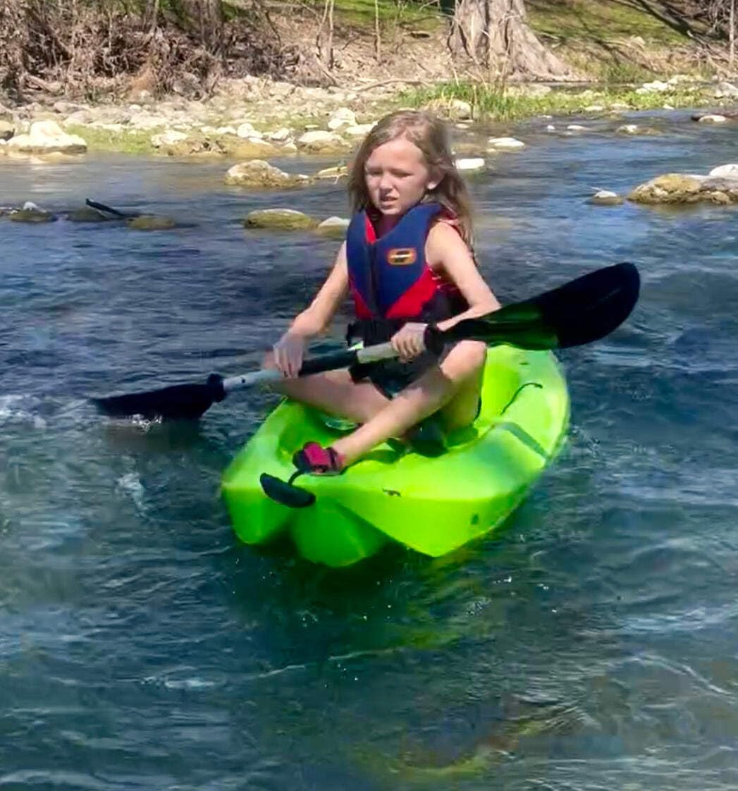 **Kids Kayak Paddle for River Tubing, Lakes & Streams | Lightweight Double-Sided Oars for Young Paddlers | Perfect for Water Adventures, Family Trips & Outdoor Exploration**