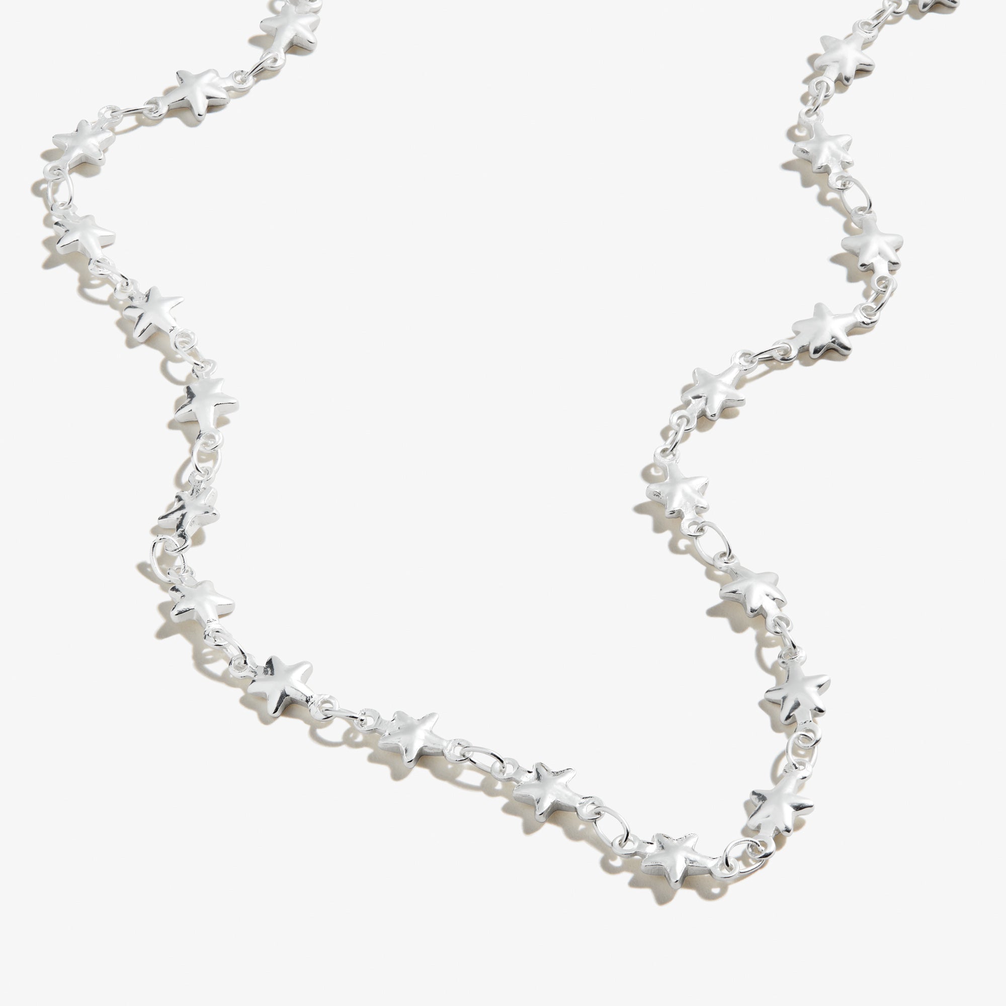 Elegant Star Pendant Necklace for Women - Dainty Gold or Silver Layering Chain Jewelry - Perfect for Everyday Wear, Gifts & Special Occasions