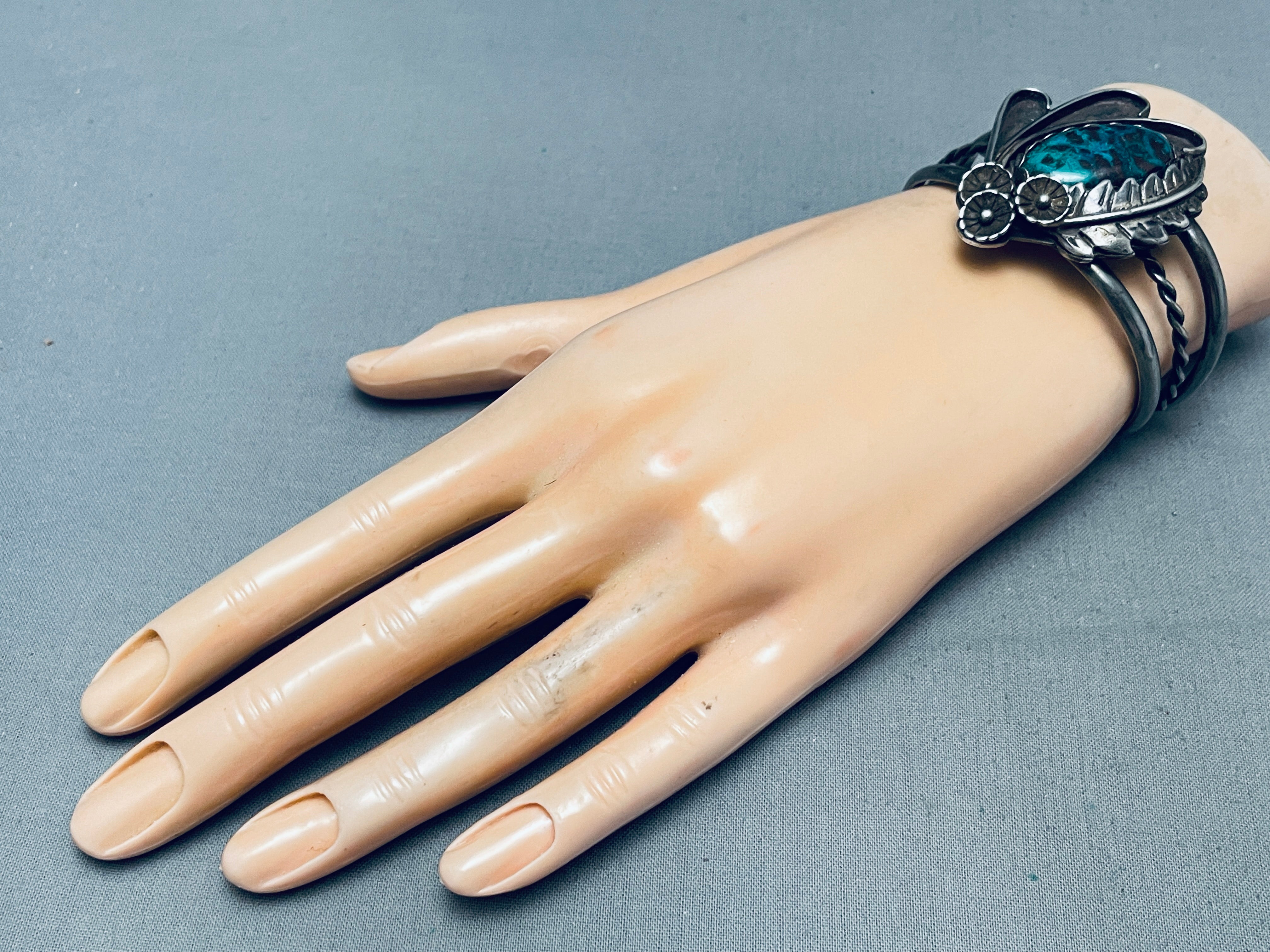 1977 Vintage Native American Navajo Chrysocholla Sterling Silver Bracelet - Handmade Turquoise Jewelry for Women, Boho Southwest Style, Perfect for Festivals & Special Occasions
