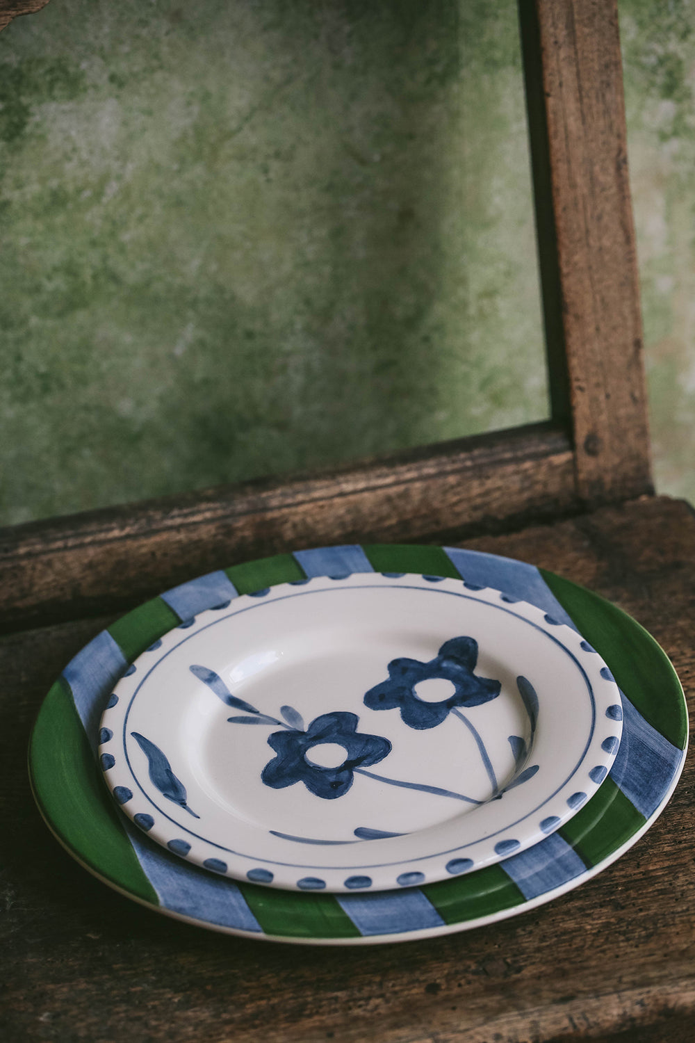 Hand Painted Ceramic Plate with Striped Design - Elegant Dinnerware for Home Decor, Gift Giving & Special Occasions