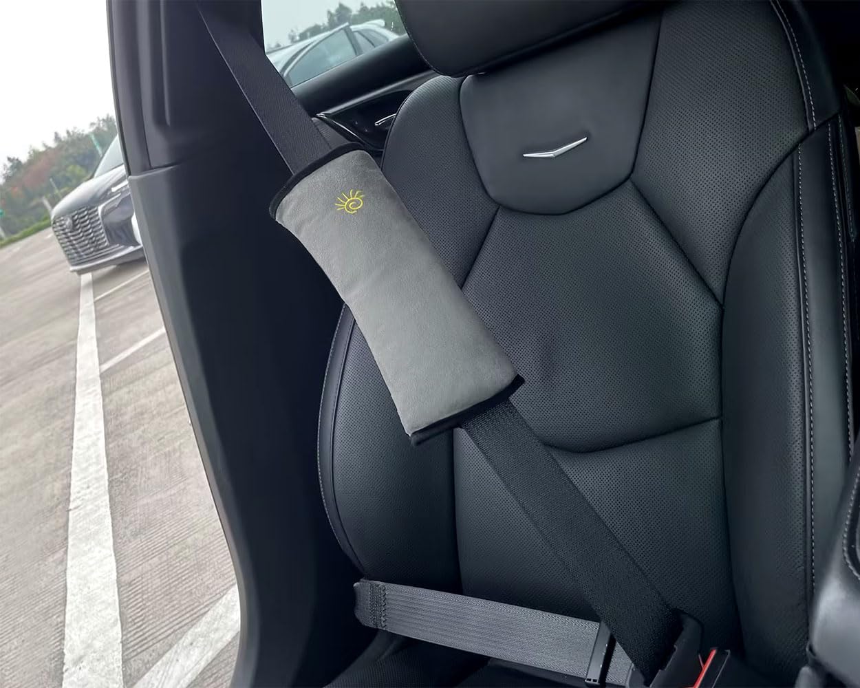 DS. DISTINCTIVE STYLE Kids Seat Belt Cover Pad - 2 Pack Soft Car Seat Strap Cushion with Neck Support - Comfortable & Safe for Long Car Rides (Grey) - Perfect for Road Trips, School Commutes & Family Travel