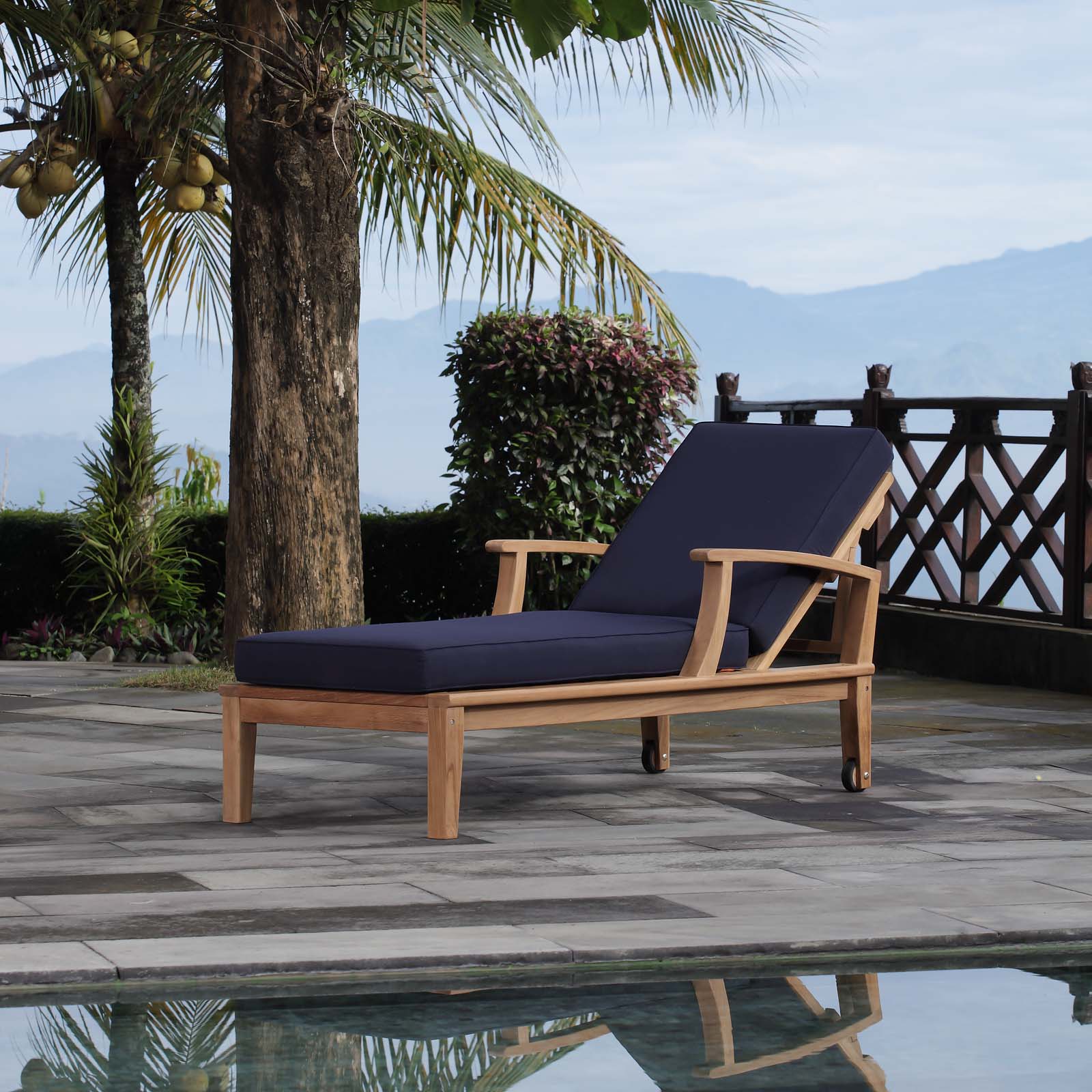 Premium Teak Outdoor Chaise Lounge - Single Patio Sun Lounger for Poolside, Beach, Garden & Backyard Relaxation