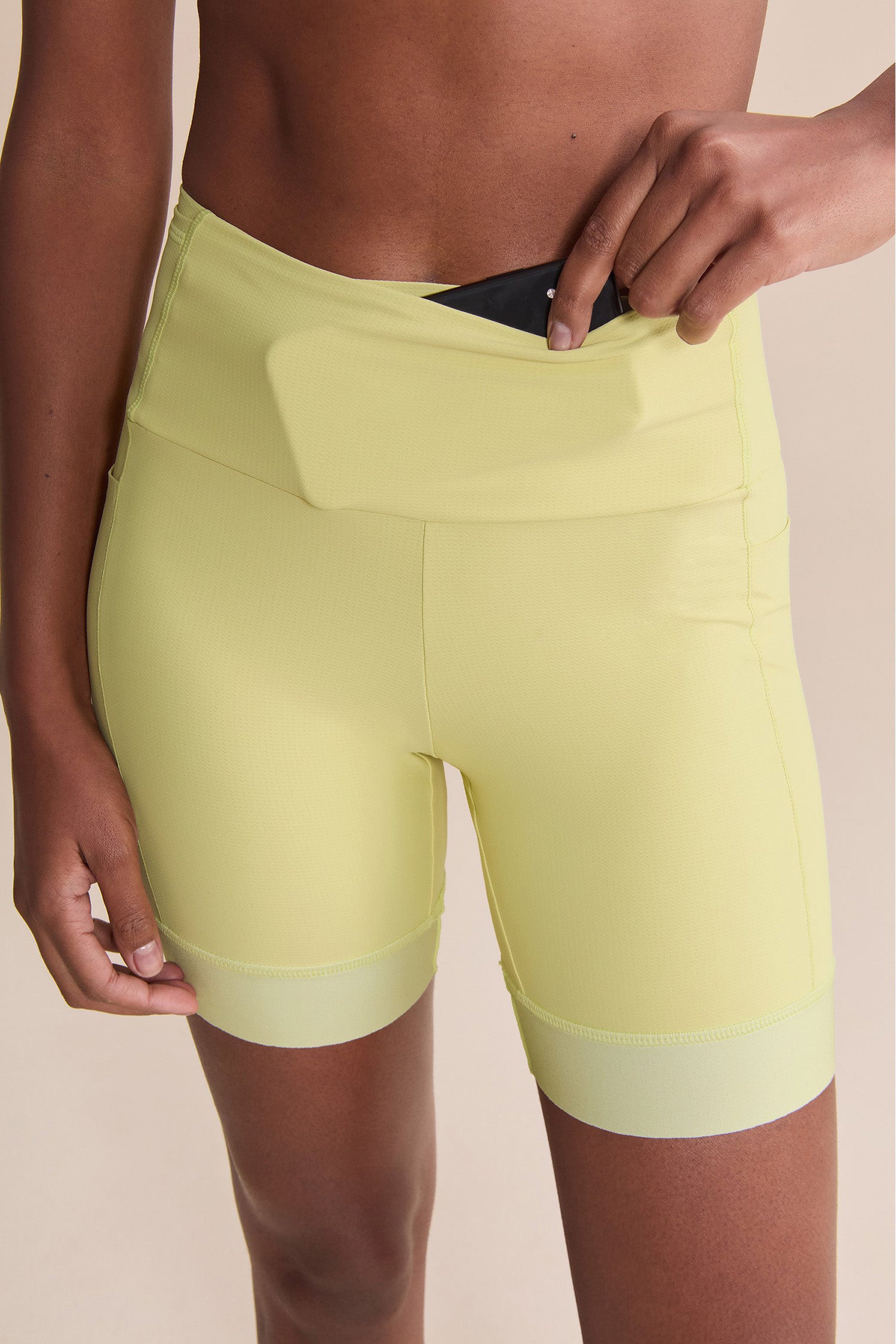 Six Pockets Speed Shorts for Men - Lightweight Running & Workout Shorts with Zipper Pockets - Perfect for Gym, Jogging, and Outdoor Activities