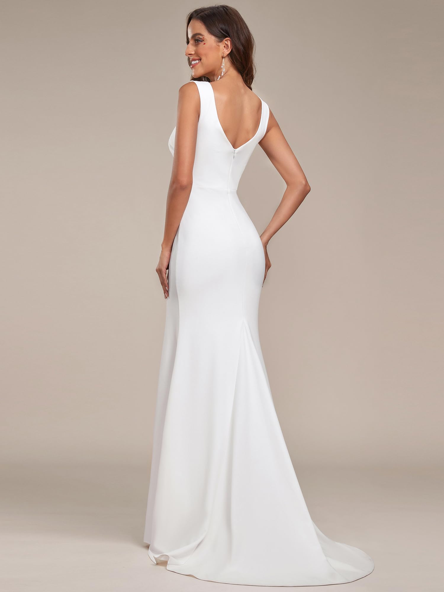 Ever-Pretty Women's Classic V-Neck Mermaid Bodycon Slit Wedding Dress for Bride - White 0121B | Elegant Bridal Gown for Beach, Church & Formal Wedding Ceremonies