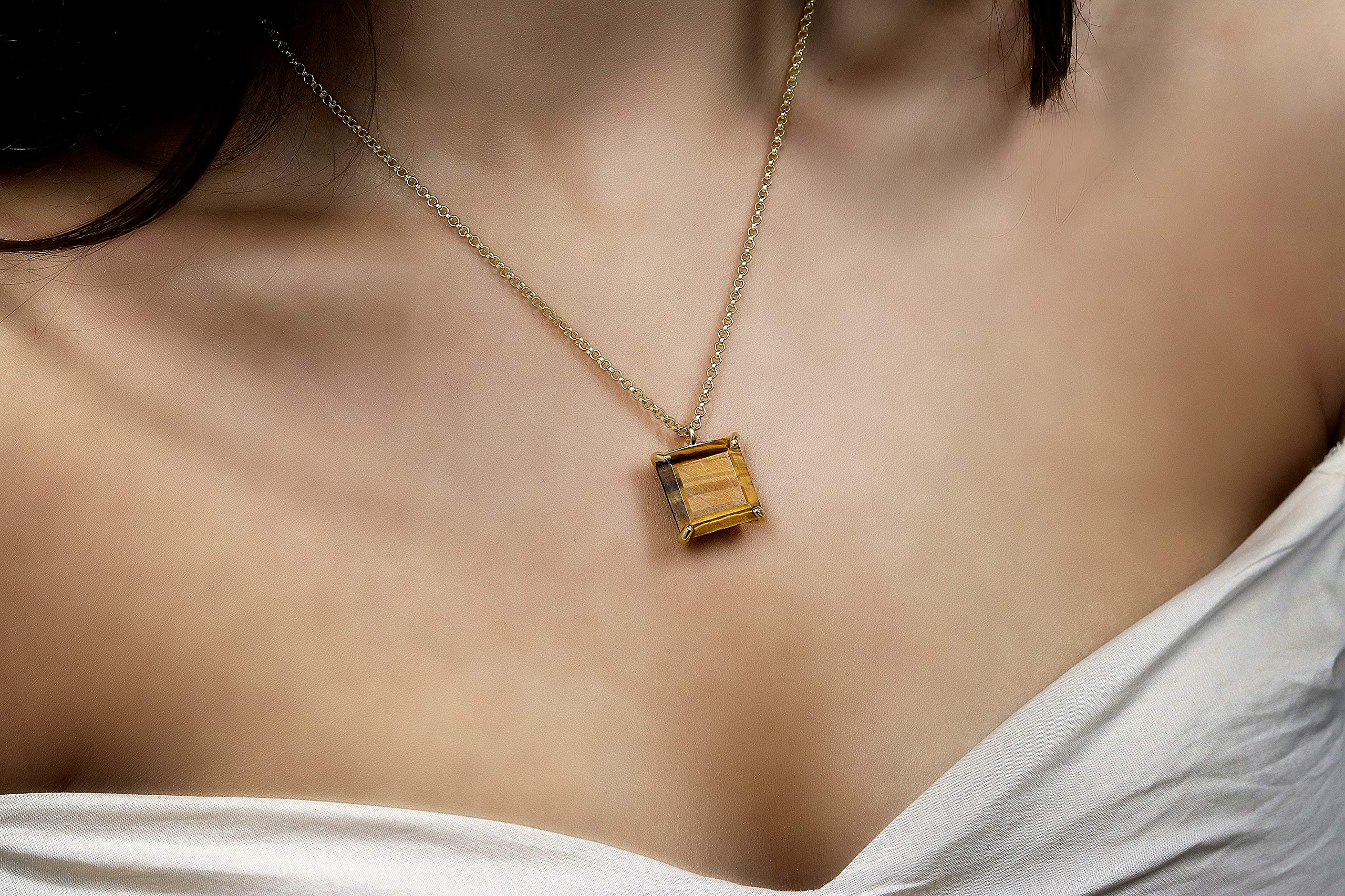 Natural Tiger Eye Necklace in 14k Gold Filled - Healing Crystal Jewelry for Women - Handmade Reiki & Energy Balancing Pendant - Spiritual Gift for Her - Perfect for Meditation, Yoga & Everyday Wear