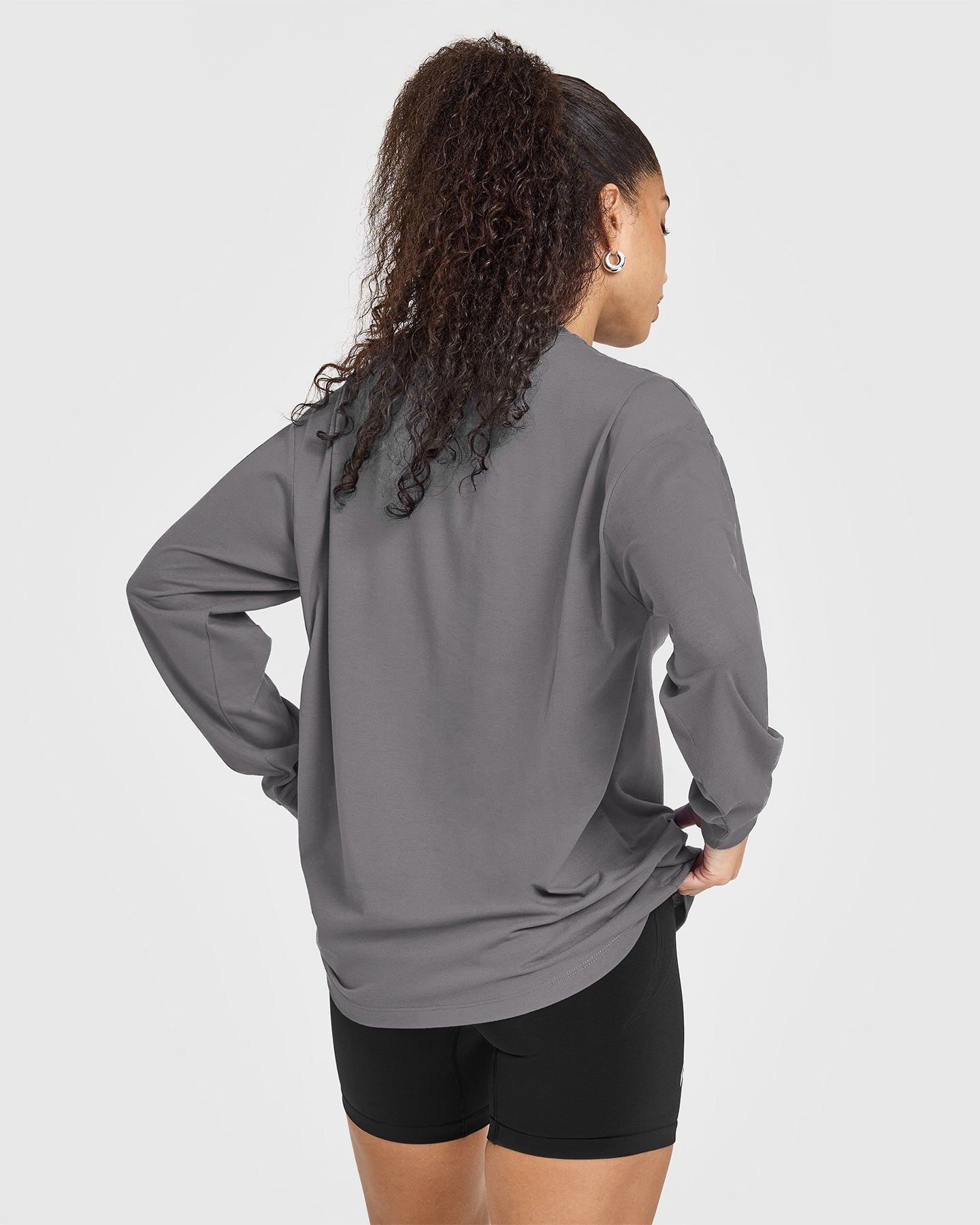 Classic Oversized Lightweight Long Sleeve T-Shirt for Women - Soft Comfortable Ash Grey Casual Top | Perfect for Layering, Everyday Wear & Fall Outfits