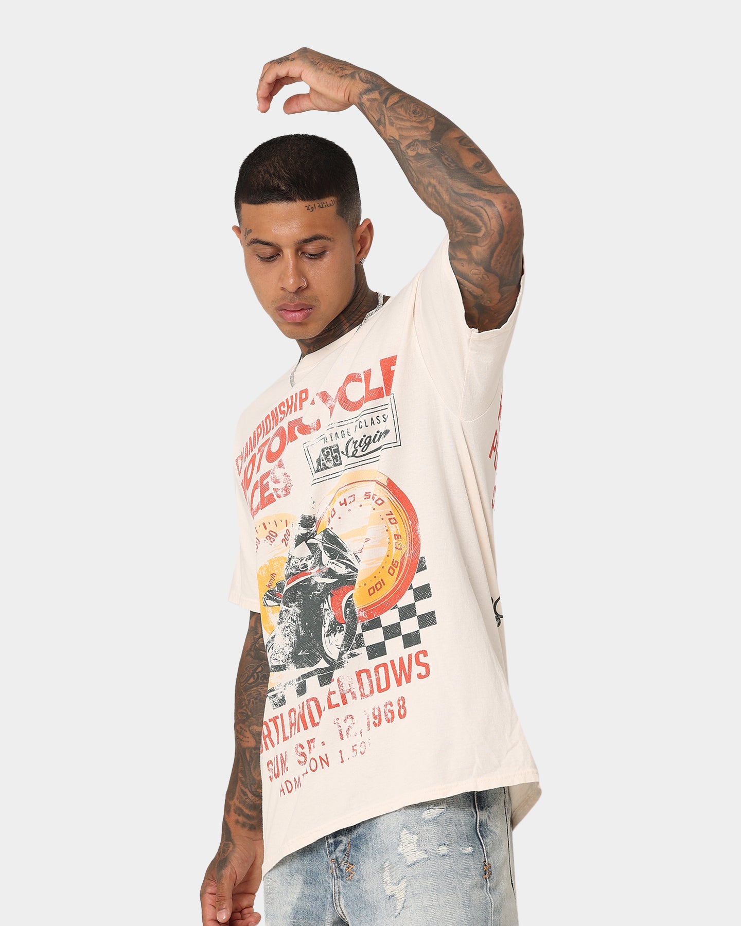 Vintage Portland Meadows T-Shirt - Retro American Thrift Style in Off White | Perfect for Casual Wear, Street Fashion & Vintage Lovers