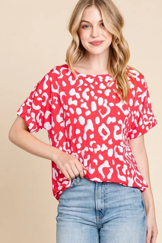 BOMBOM Animal Print Stretchy T-Shirt for Women - Soft Comfortable Casual Tee - Perfect for Everyday Wear, Weekend Outfits & Street Style Fashion