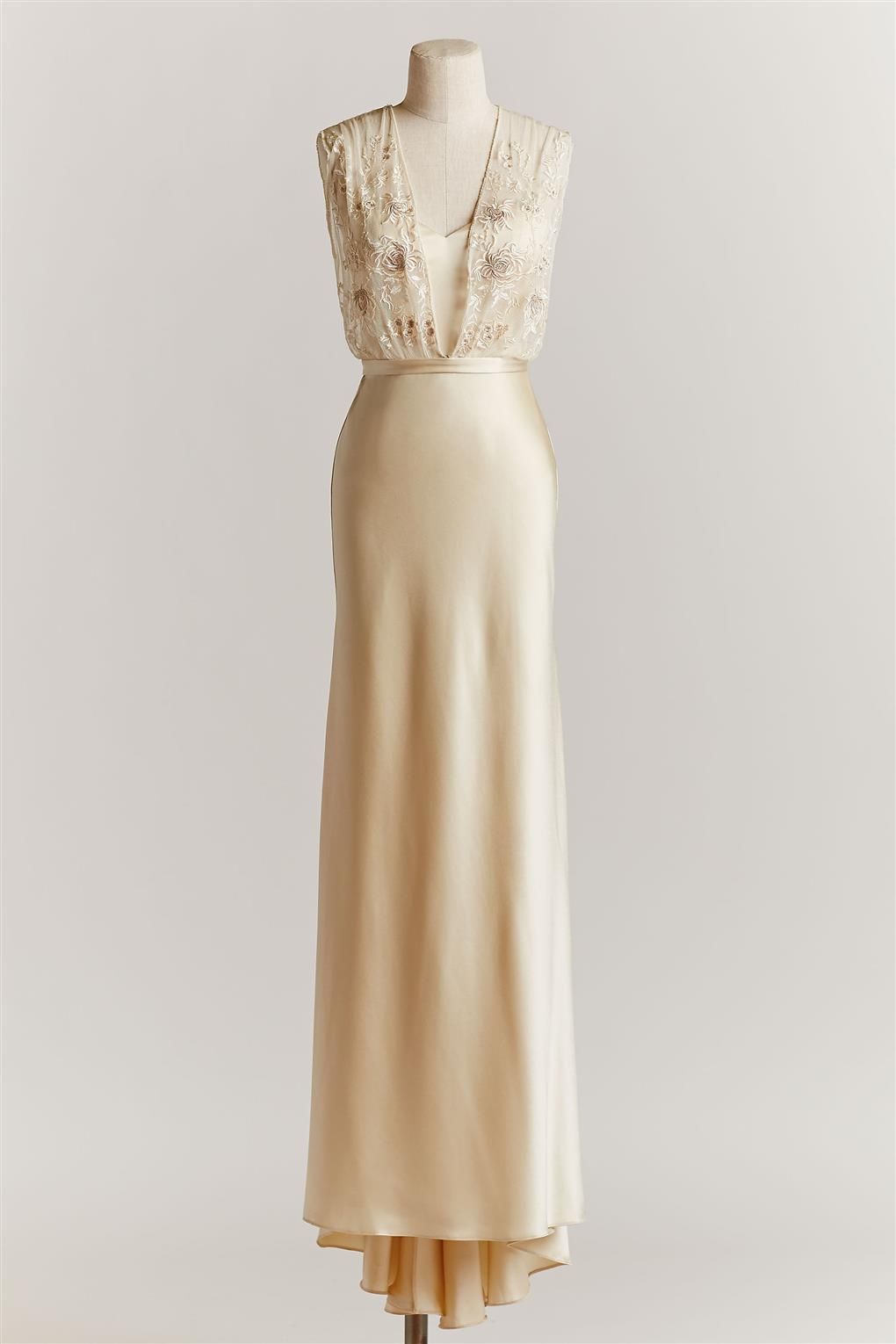 Catherine Deane Zaden Gown - Elegant Long Sleeve Lace Wedding Dress for Bride, Perfect for Church Ceremony & Formal Evening Events