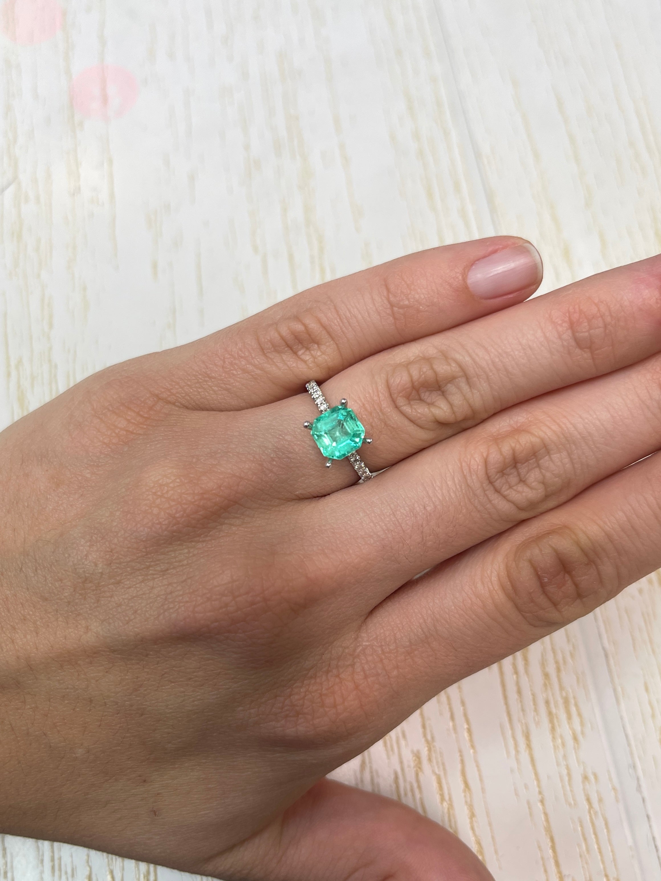 1.87 Carat 8x8mm Art Deco Style Medium Green Natural Loose Colombian Emerald Asscher Cut Gemstone for Jewelry Making, Engagement Rings & Luxury Gifts