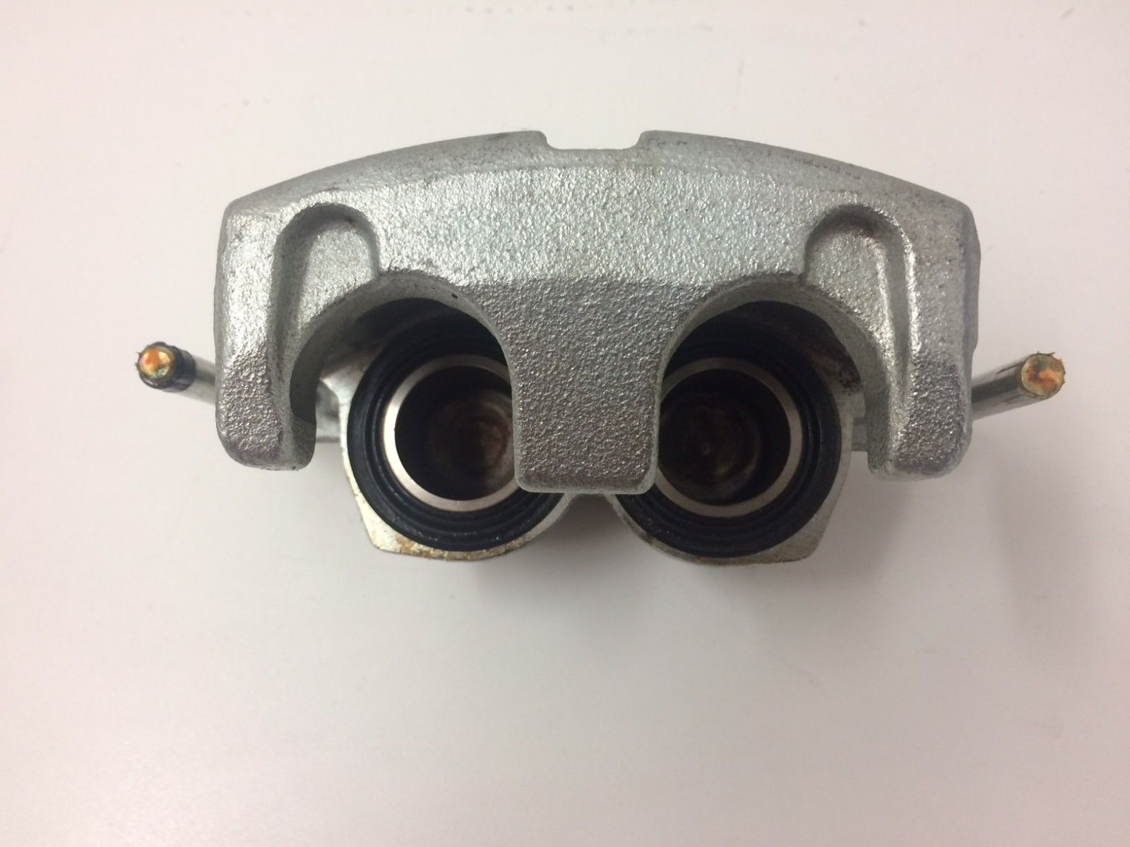 Genuine Holden RG Colorado Front Right Brake Caliper 2012-2020 - Perfect for Off-Roading & Daily Commuting