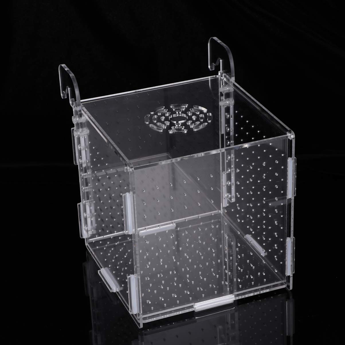 POPETPOP Fish Breeding Box - 2 Pack Aquarium Hatchery Incubator with Hook Design for Guppy, Betta, Shrimp Egg Hatching | Perfect for Fish Tank Breeding & Fry Protection