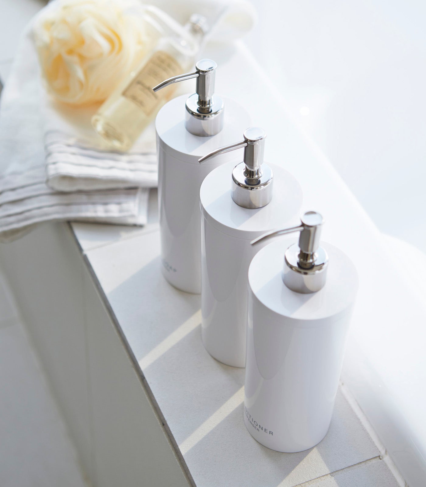 Round Shampoo, Conditioner & Body Soap Dispenser Set - Perfect for Bathroom, Salon, and Spa Organization