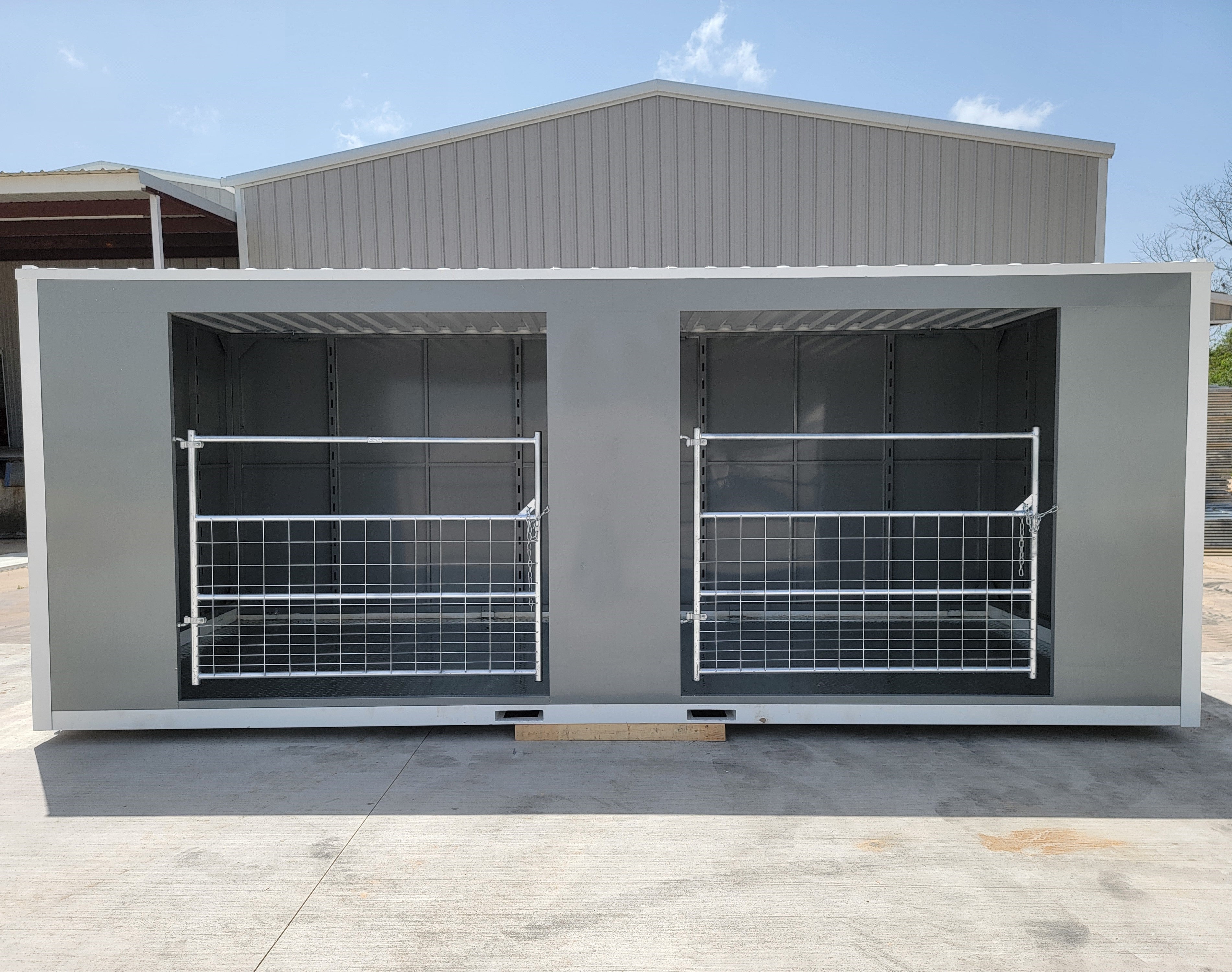 8'x20' Double Livestock Stall - Portable Relocatable Storage Building & Loafing Shed Container for Horses, Cattle, and Farm Animals | Durable Outdoor Shelter for Ranches, Farms, and Agricultural Use