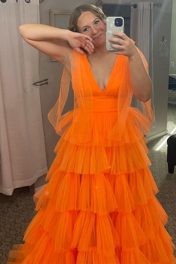 Elegant V-Neck Ruffled Long Prom Dress with Bow Straps & High Slit - Tulle Ball Gown for Homecoming, Wedding, and Evening Party