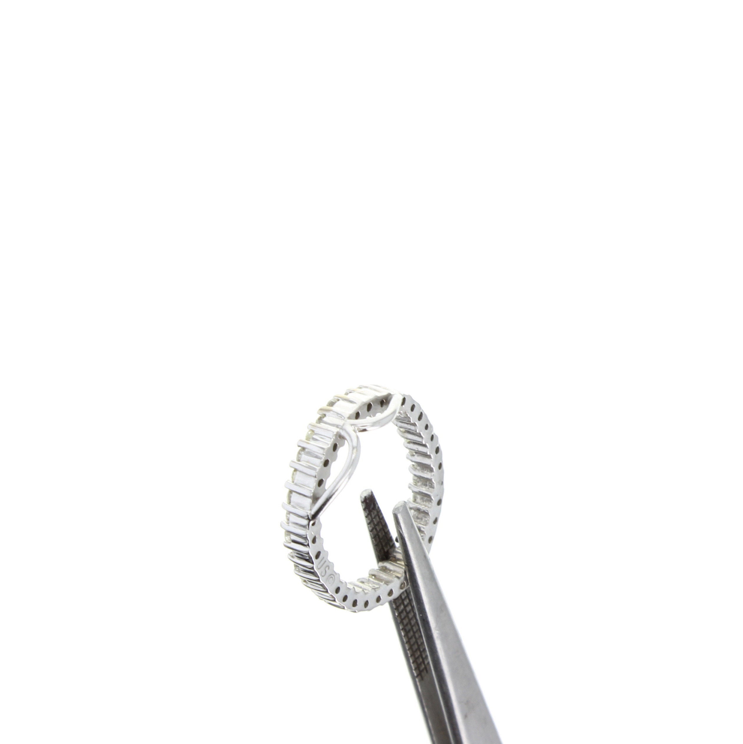 0.72cttw Oval Diamond Pendant in 14k White Gold - Elegant Necklace for Women, Perfect Gift for Anniversary, Birthday & Special Occasions