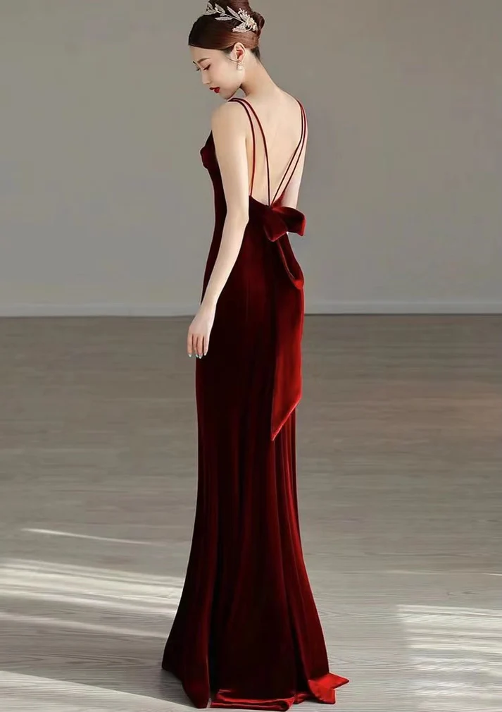 Elegant Mermaid Long Burgundy Prom Dress for Women - Formal Evening Gown J3839 | Perfect for Homecoming, Prom Night, Wedding Guest & Special Occasions
