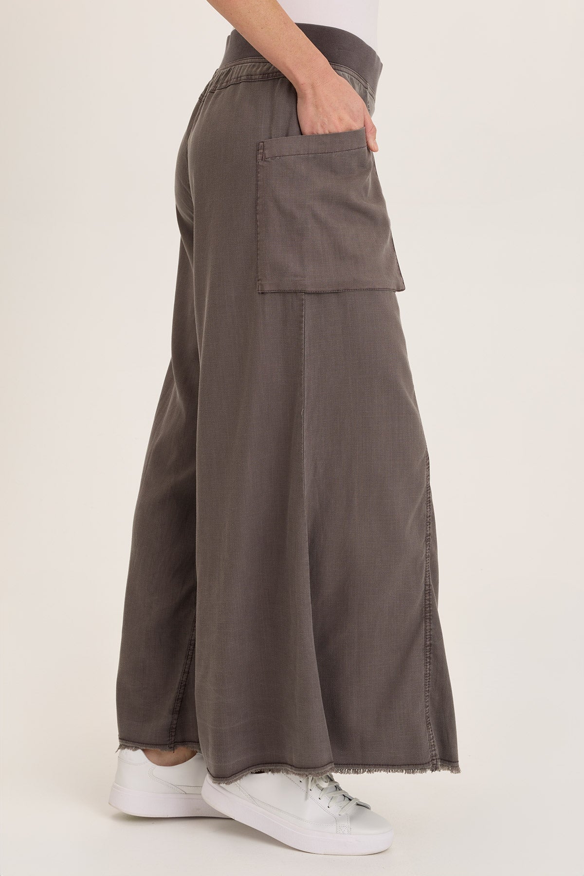 Desoto Ultra Flare Wide Leg Pocket Pants for Women - High Waisted Stretch Comfort Fit - Casual & Office Wear