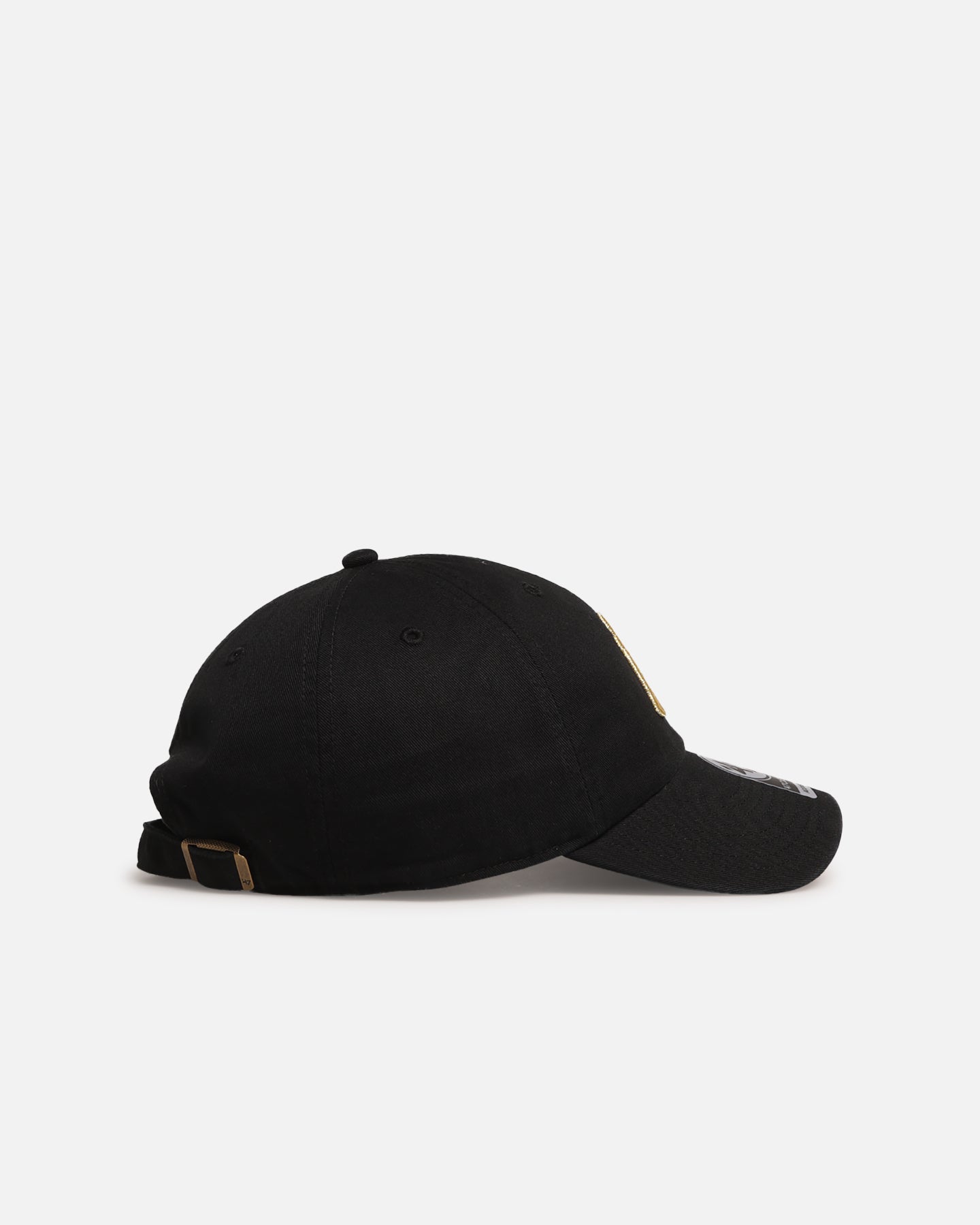 New York Yankees 'Metallic' 47 Clean Up Strapback Cap - Black/Gold Adjustable Hat for Baseball Fans & Streetwear Fashion