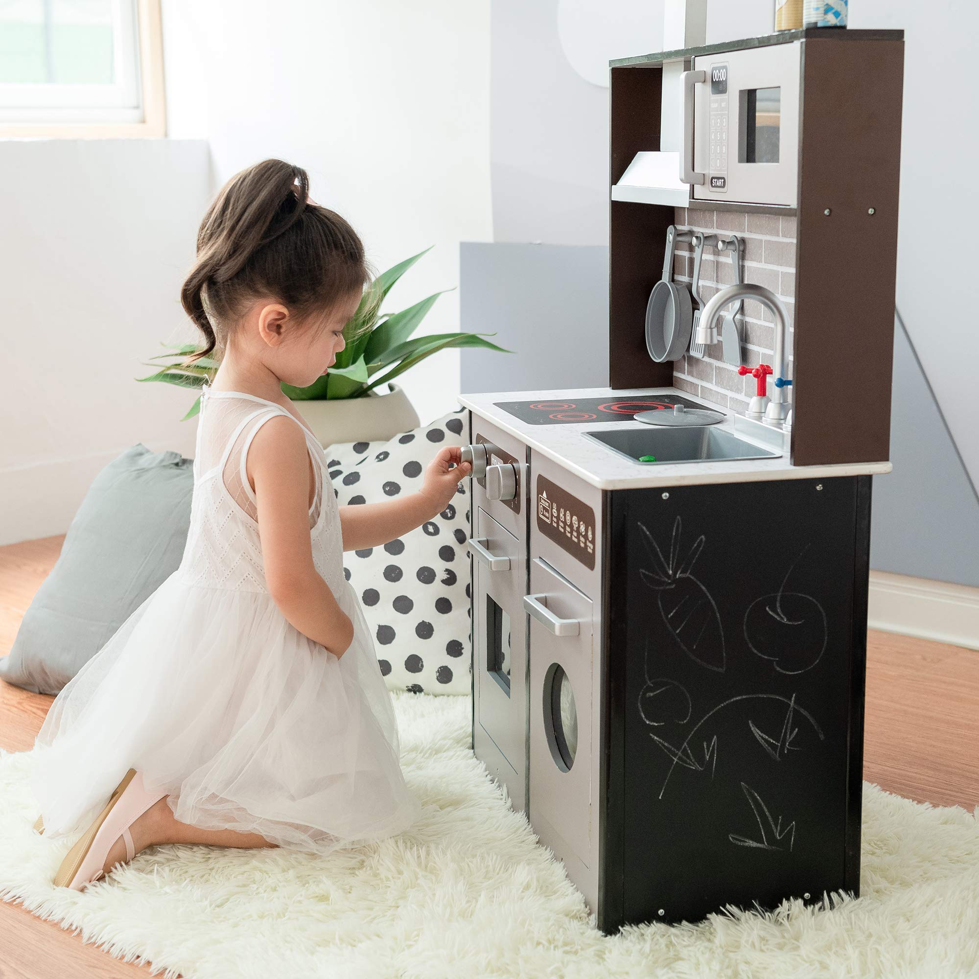 Teamson Kids Little Chef Burgundy Classic Pretend Play Kitchen Set - Espresso & Black Toy Kitchen for Toddlers & Preschoolers - Perfect for Imaginative Play, Role-Playing & Early Learning at Home or Preschool
