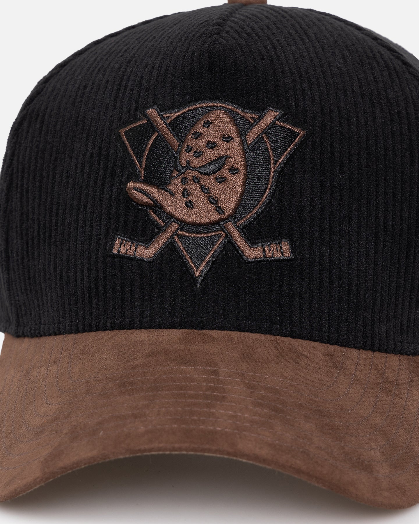 47 Brand Anaheim Ducks 'Black Barren' 47 Offside DT Snapback Black Hat - Official NHL Hockey Cap for Men & Women - Perfect for Games, Tailgating & Fan Apparel