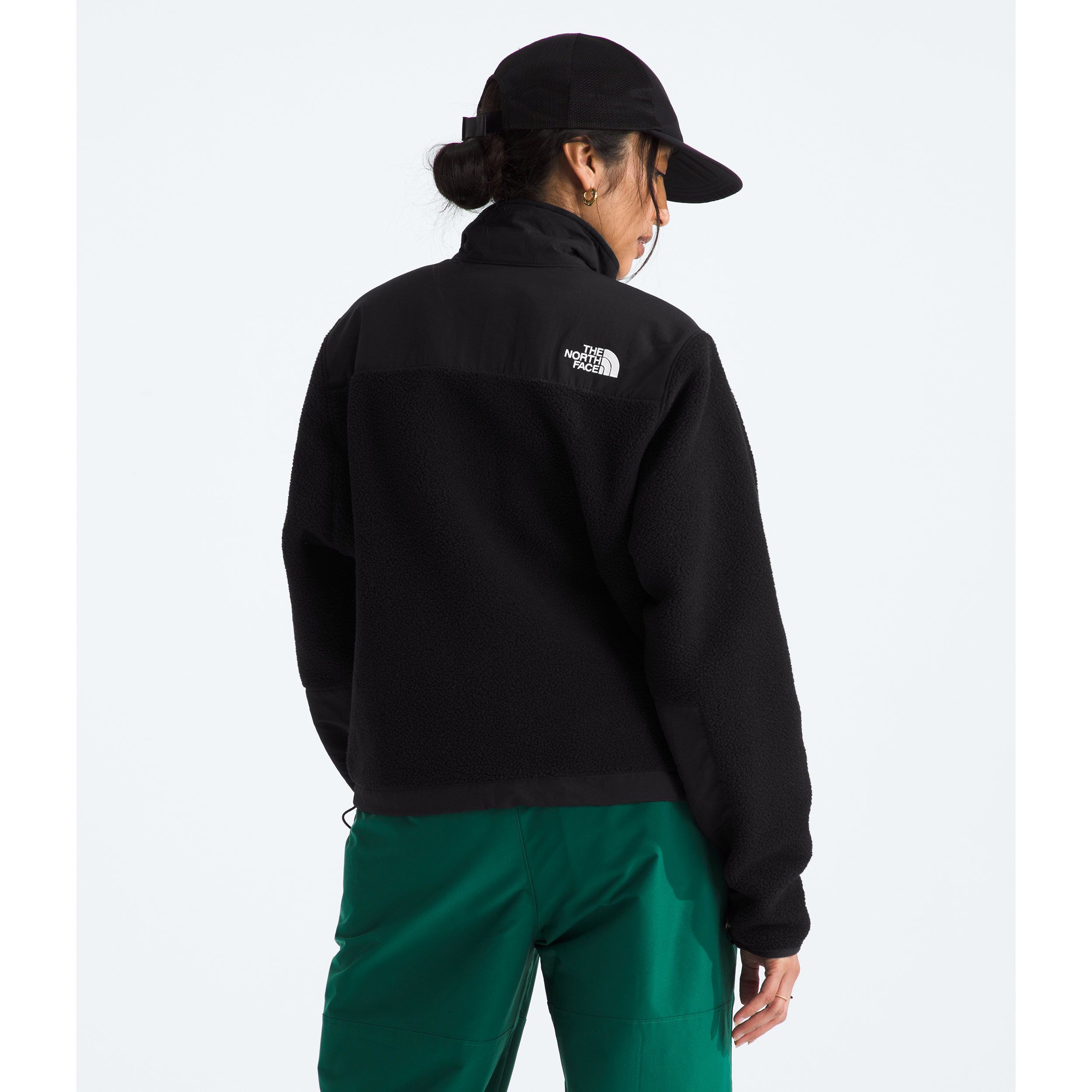The North Face Women's Retro Denali Jacket - Fleece Lined Water-Resistant Winter Coat for Hiking, Camping & Outdoor Adventures