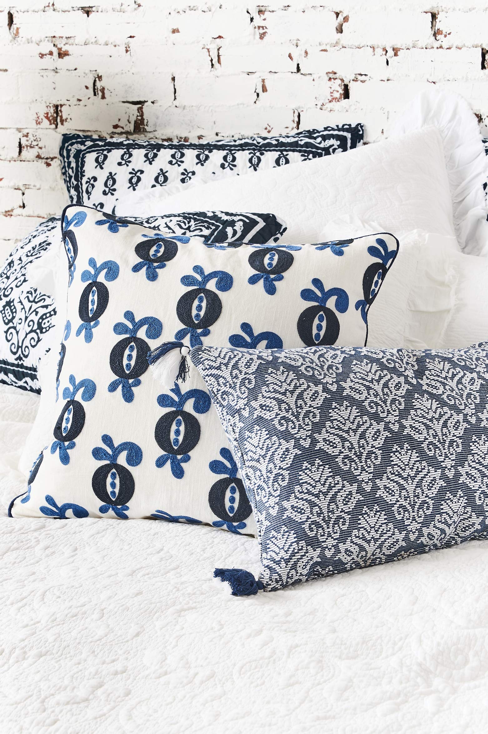 Carol & Frank Colonial Williamsburg Georgie Chain Stitch Decorative Throw Pillow 22x22 Inches - Indigo Blue Cotton Cushion Cover for Sofa, Bed & Home Decor