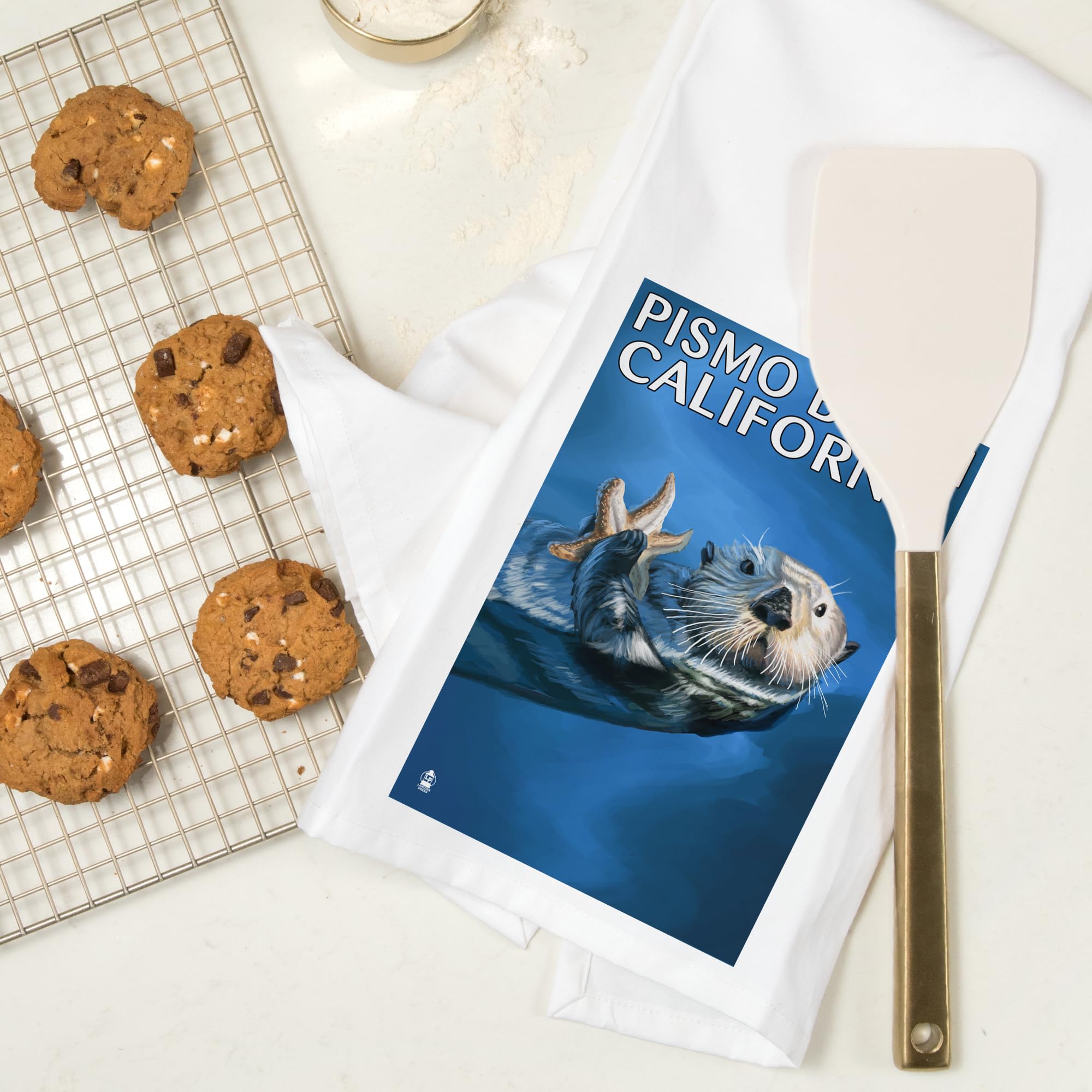Lantern Press Pismo Beach California Sea Otter 100% Cotton Tea Towel - Decorative Kitchen Hand Towel for Home, Dish Drying & Coastal Decor