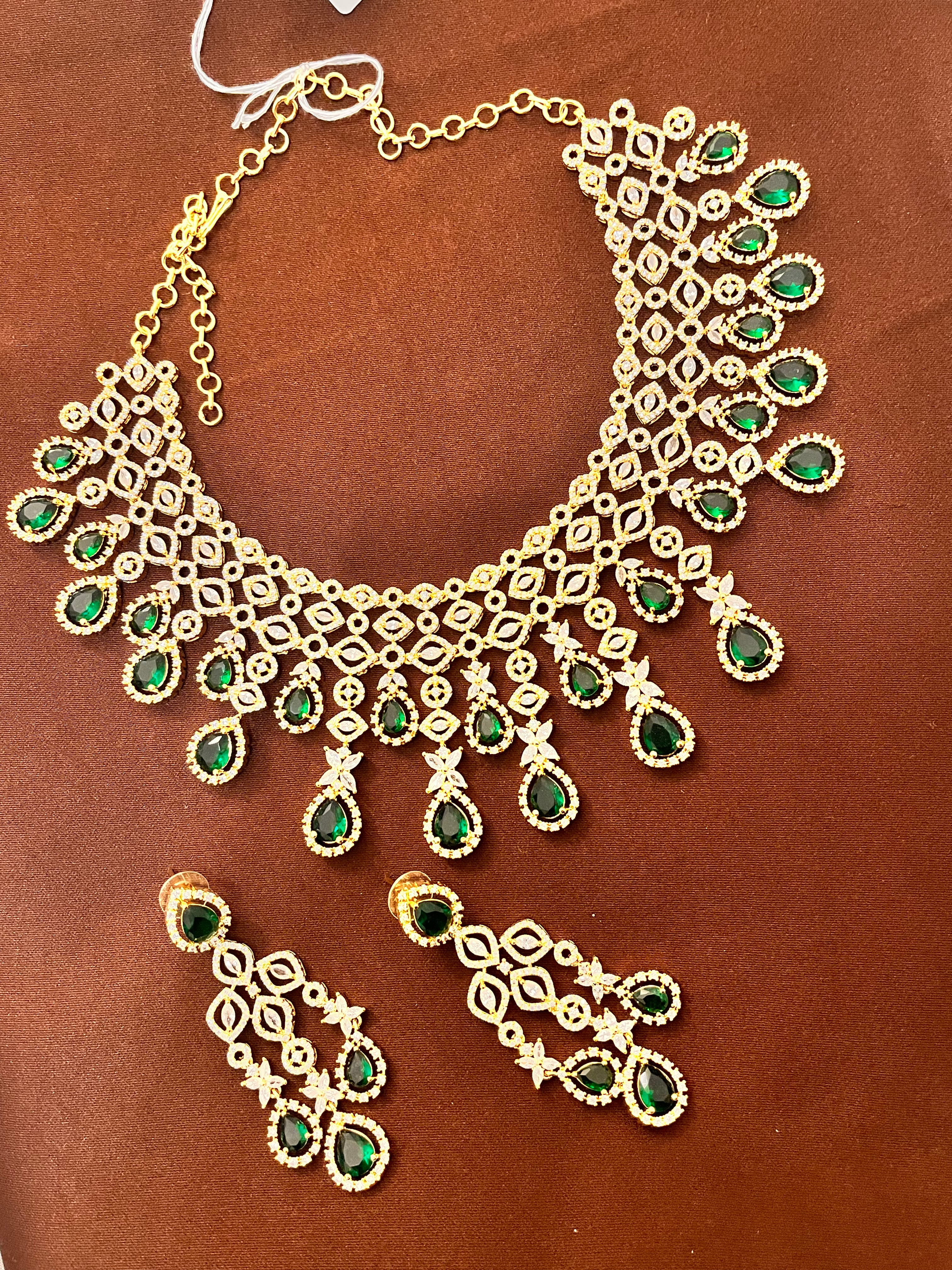 Elegant Gold Plated Dark Green Gemstone Necklace & Earrings Set - Perfect for Evening Parties, Weddings & Special Occasions