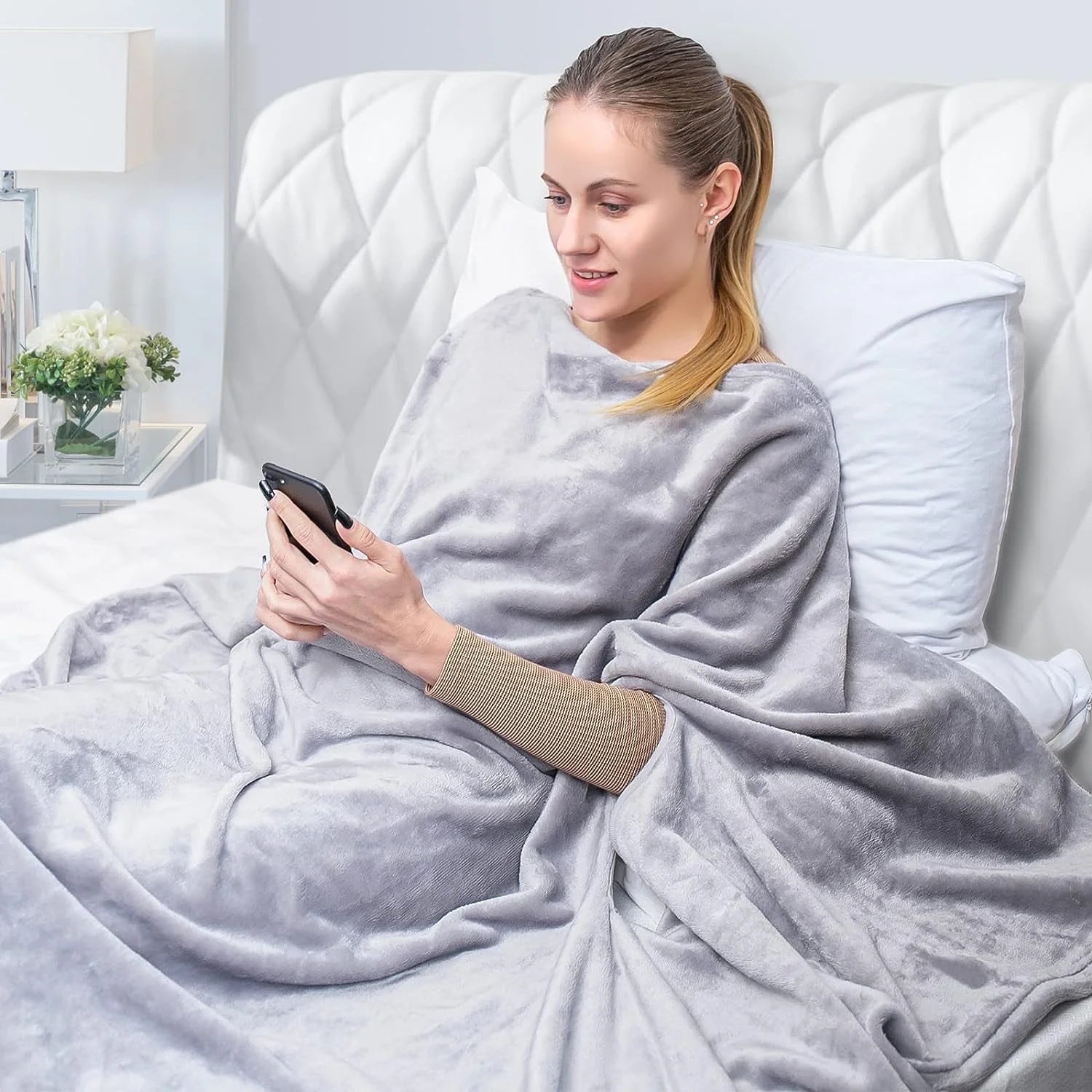 Elegear Wearable Blanket for Adults - Soft Flannel Throw Blanket with Pockets, Hands-Free Cozy Wrap (80