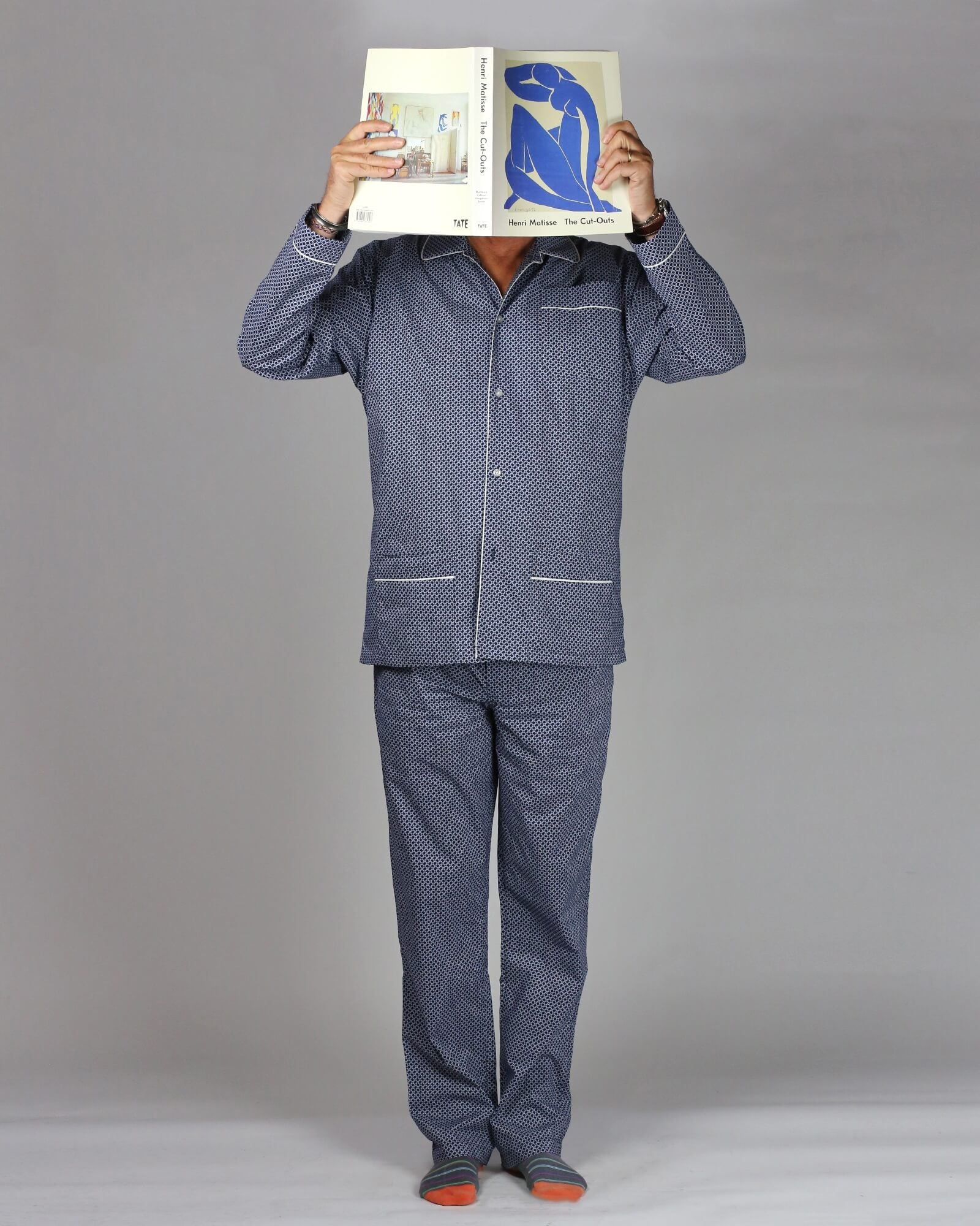 DÉCLIC Linx Pattern Pajamas Set for Women - Soft & Comfortable Sleepwear for Nighttime Relaxation - Perfect for Lounging, Bedtime, and Cozy Evenings at Home